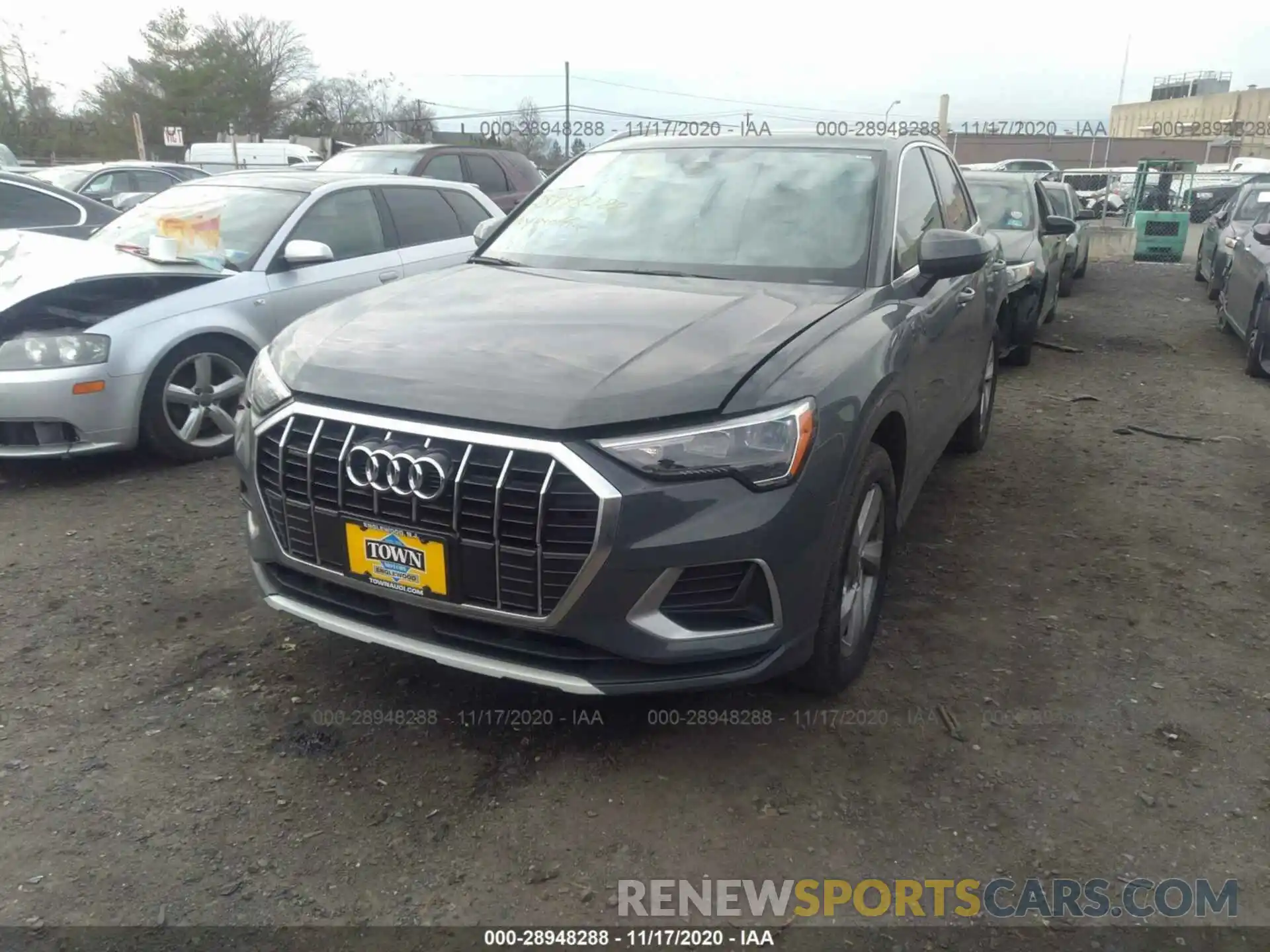 6 Photograph of a damaged car WA1AECF39L1071733 AUDI Q3 2020