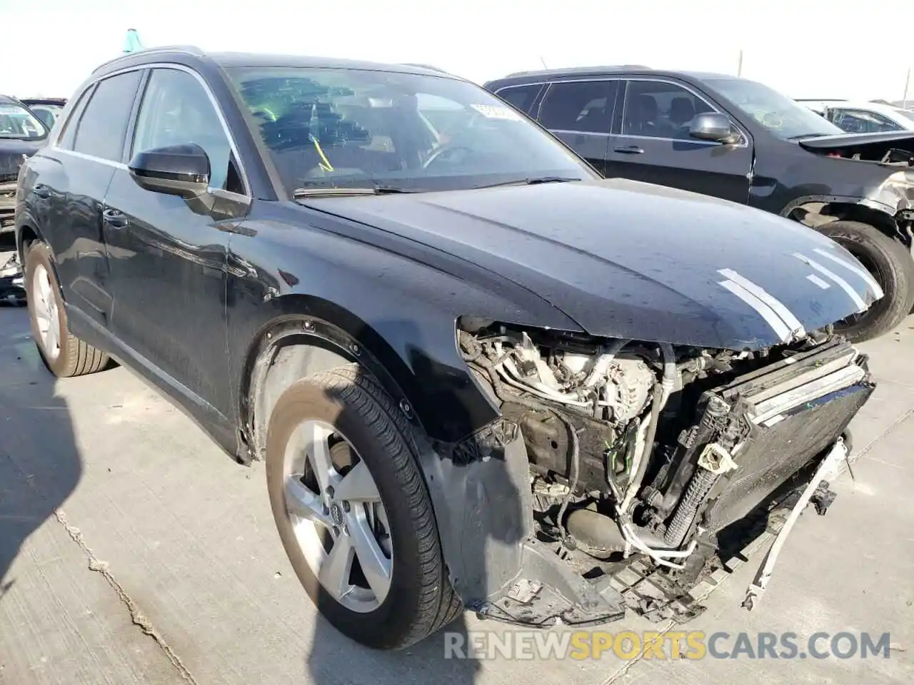 1 Photograph of a damaged car WA1AECF39L1091044 AUDI Q3 2020