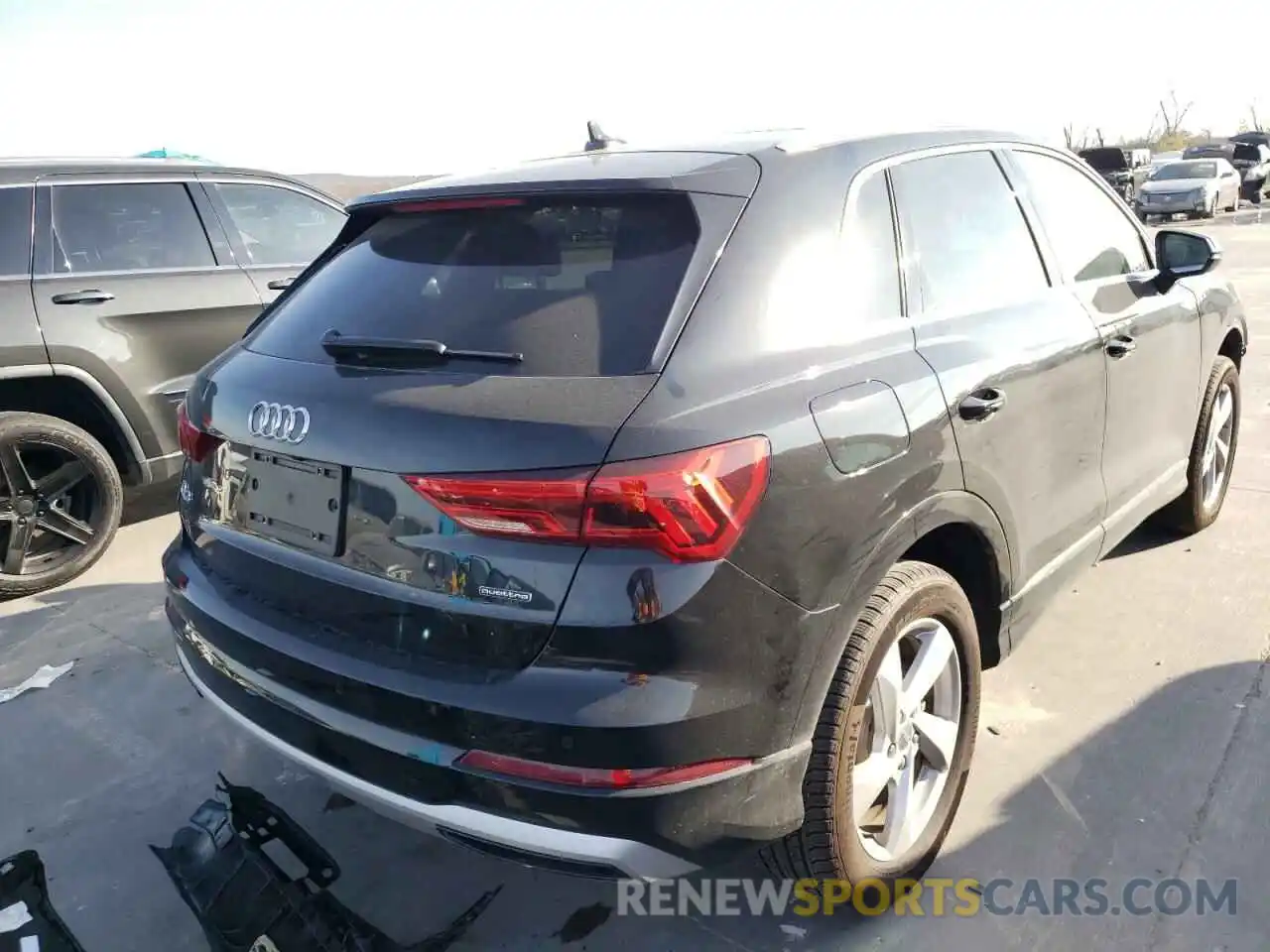 4 Photograph of a damaged car WA1AECF39L1091044 AUDI Q3 2020