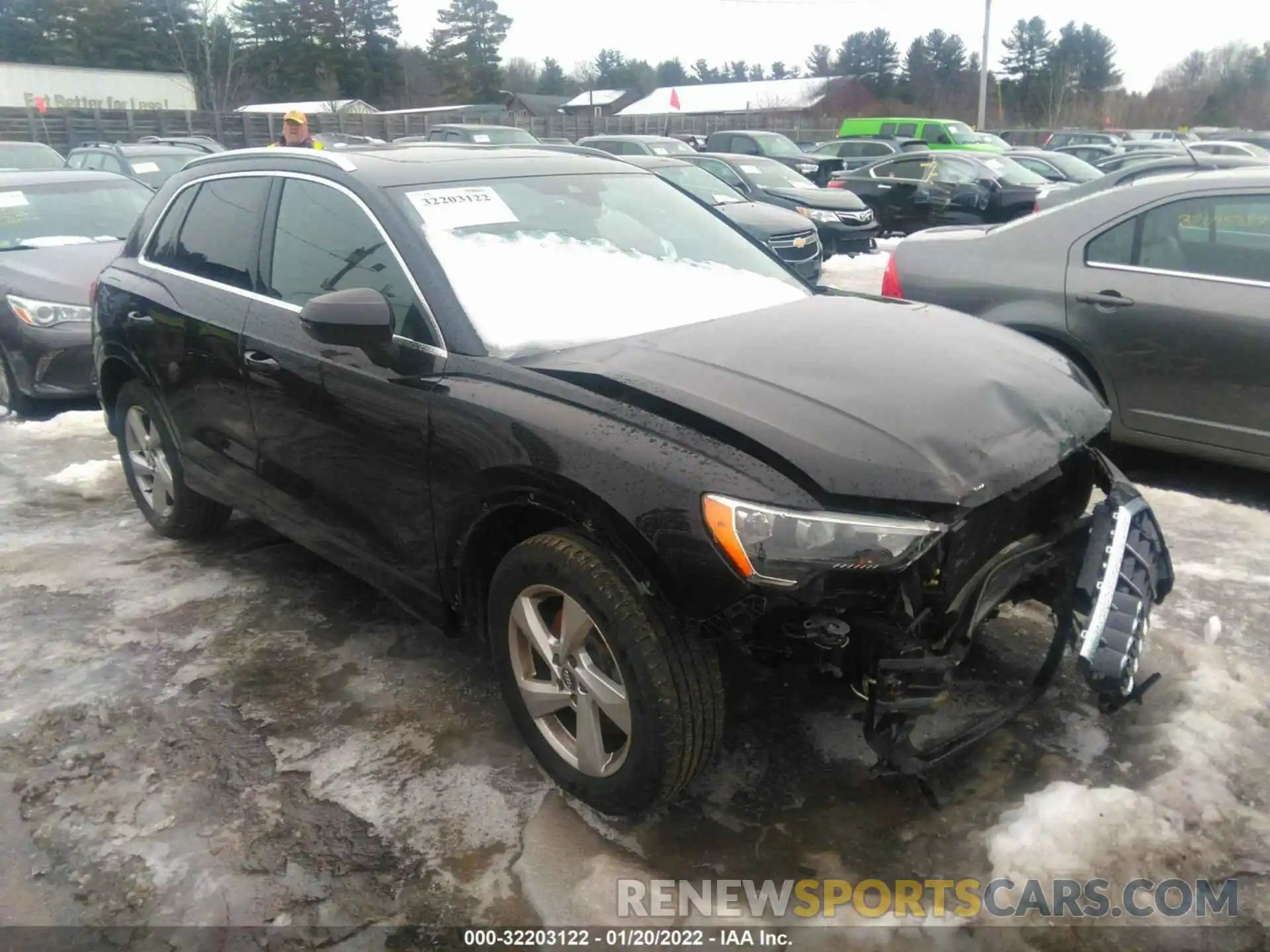 1 Photograph of a damaged car WA1AECF39L1113723 AUDI Q3 2020