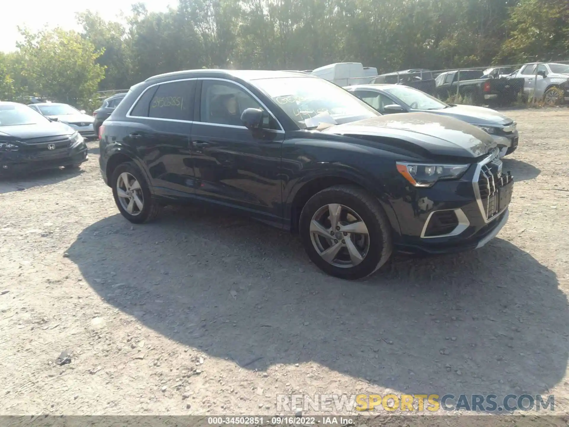 1 Photograph of a damaged car WA1AECF39L1114581 AUDI Q3 2020