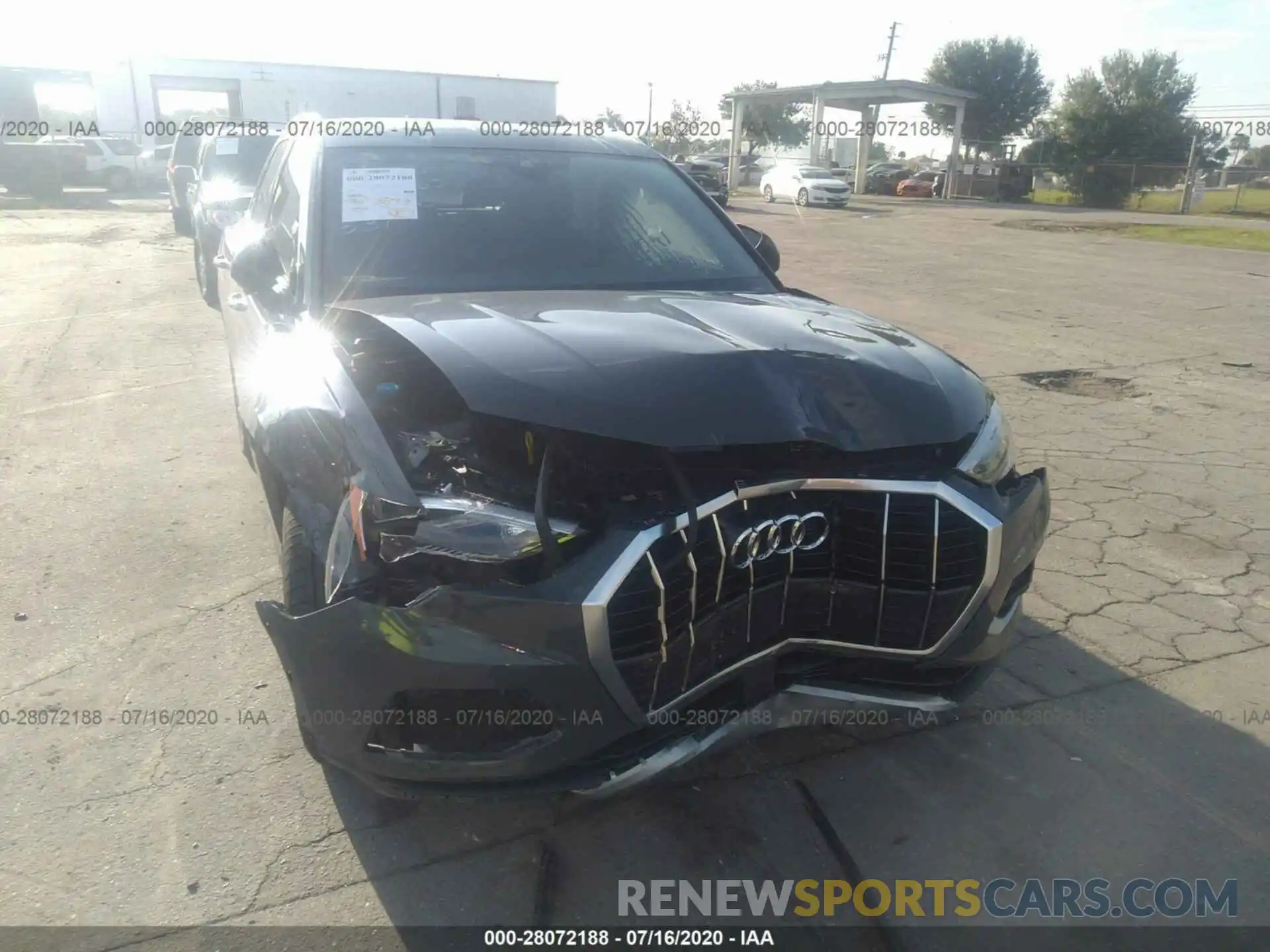 6 Photograph of a damaged car WA1AECF3XL1003022 AUDI Q3 2020