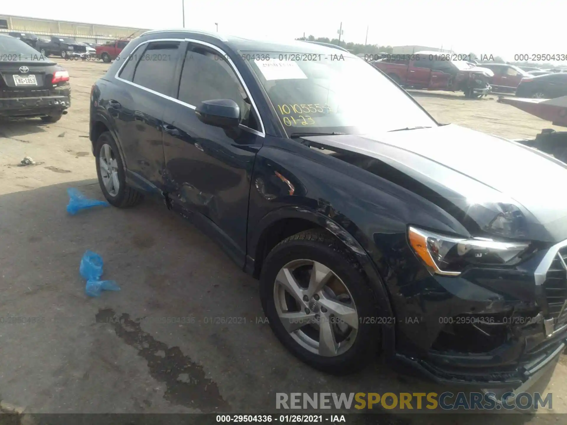 1 Photograph of a damaged car WA1AECF3XL1010326 AUDI Q3 2020