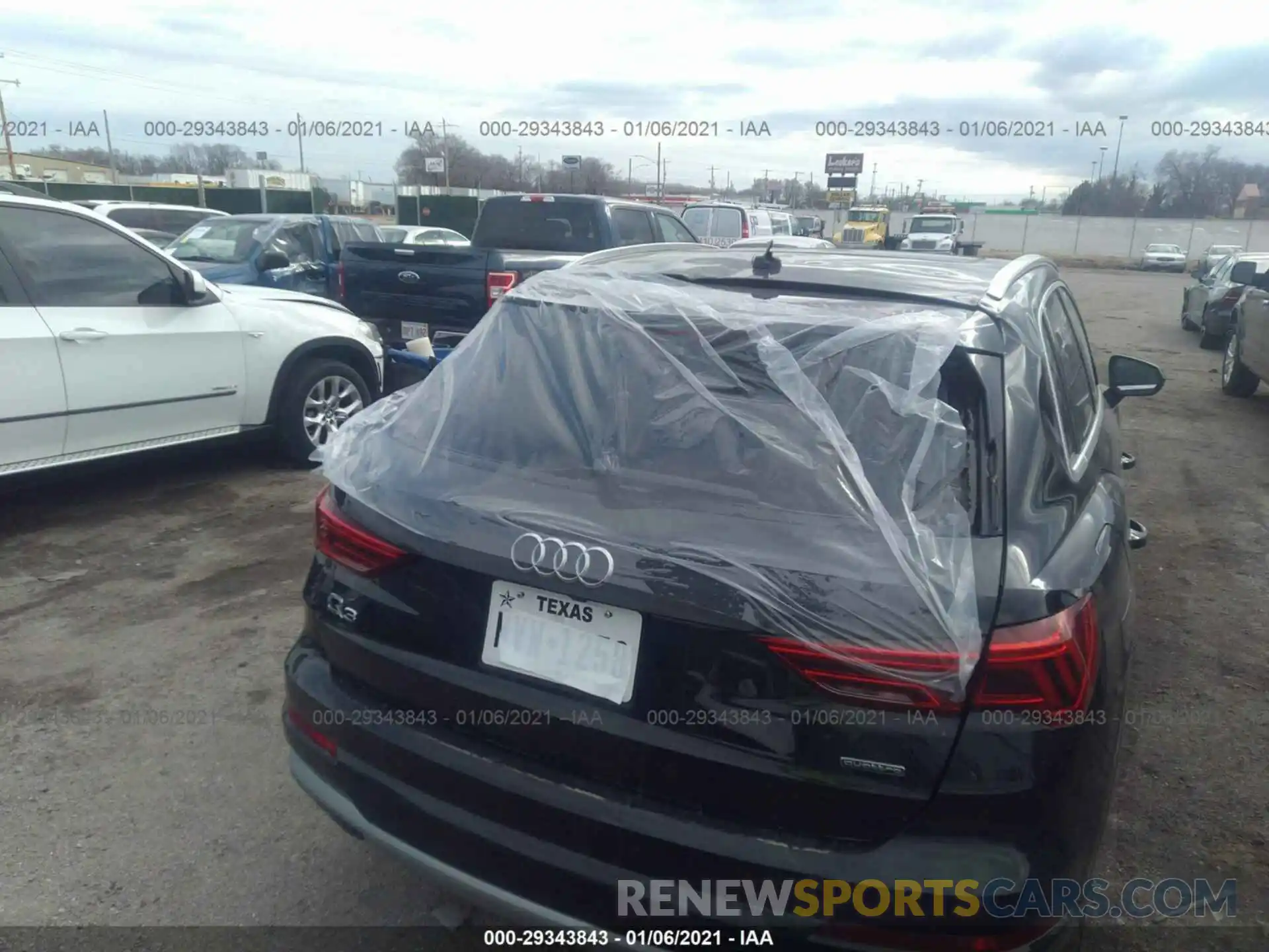 6 Photograph of a damaged car WA1AECF3XL1021553 AUDI Q3 2020