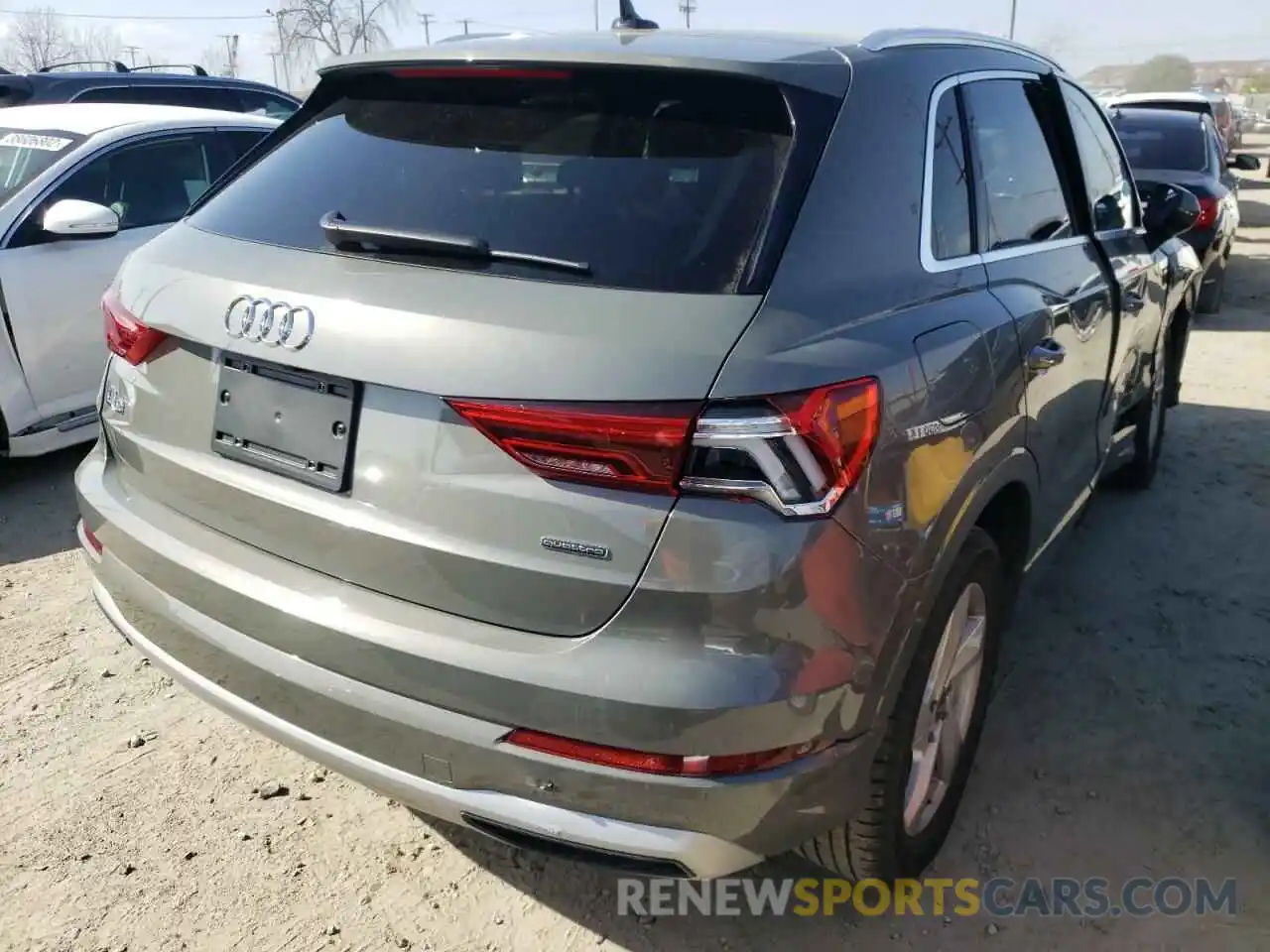 4 Фотография поврежденного автомобиля WA1AECF3XL1041897 AUDI Q3 2020