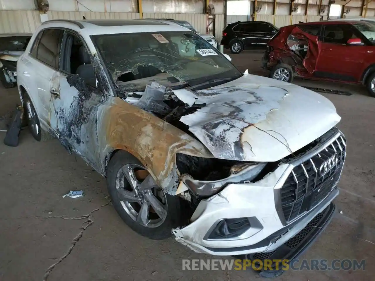 1 Photograph of a damaged car WA1AECF3XL1055248 AUDI Q3 2020