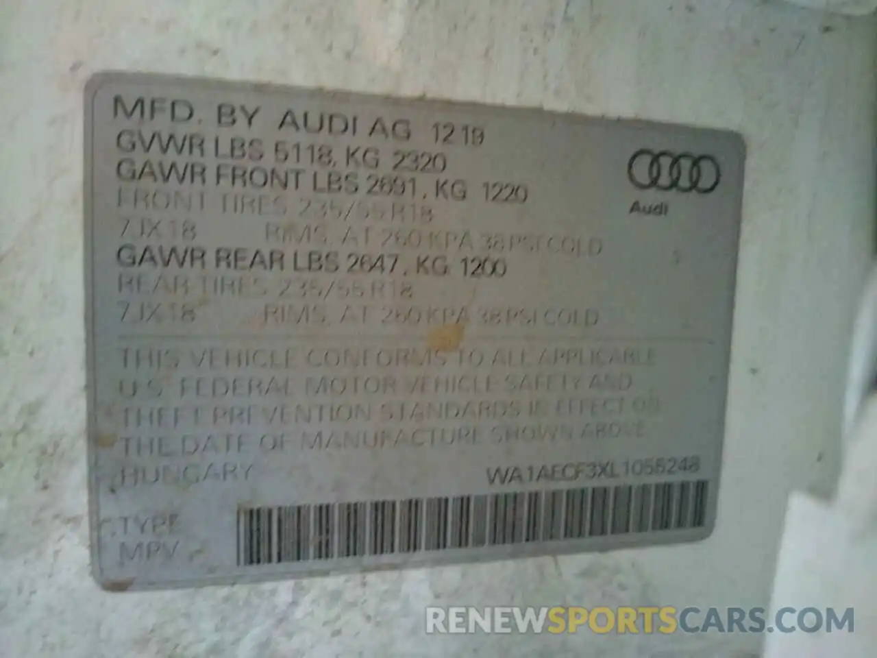 10 Photograph of a damaged car WA1AECF3XL1055248 AUDI Q3 2020