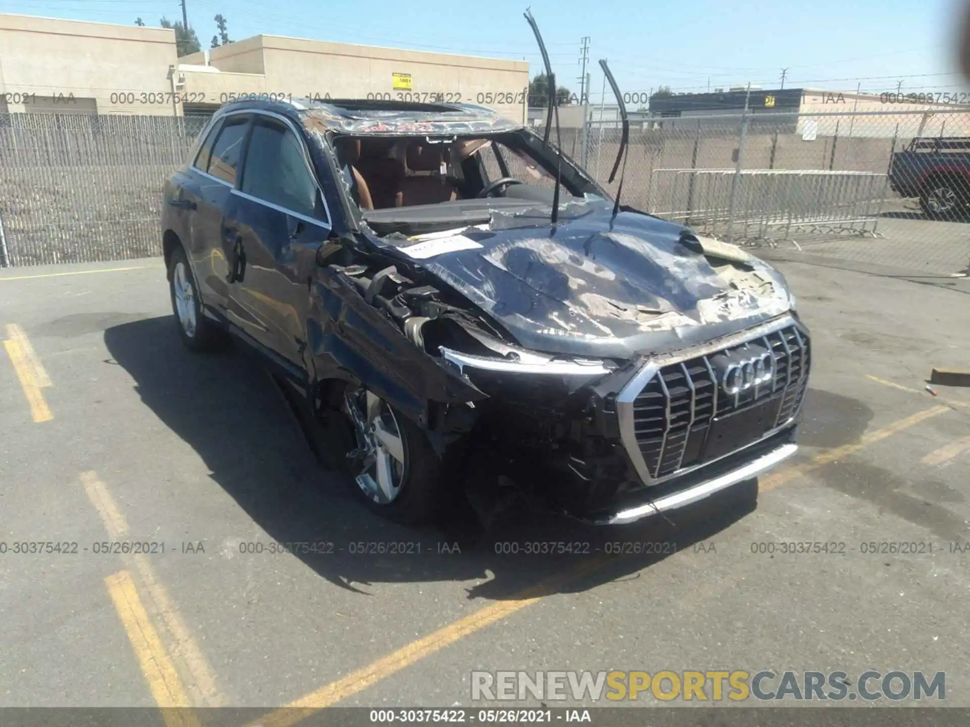 1 Фотография поврежденного автомобиля WA1AECF3XL1057775 AUDI Q3 2020