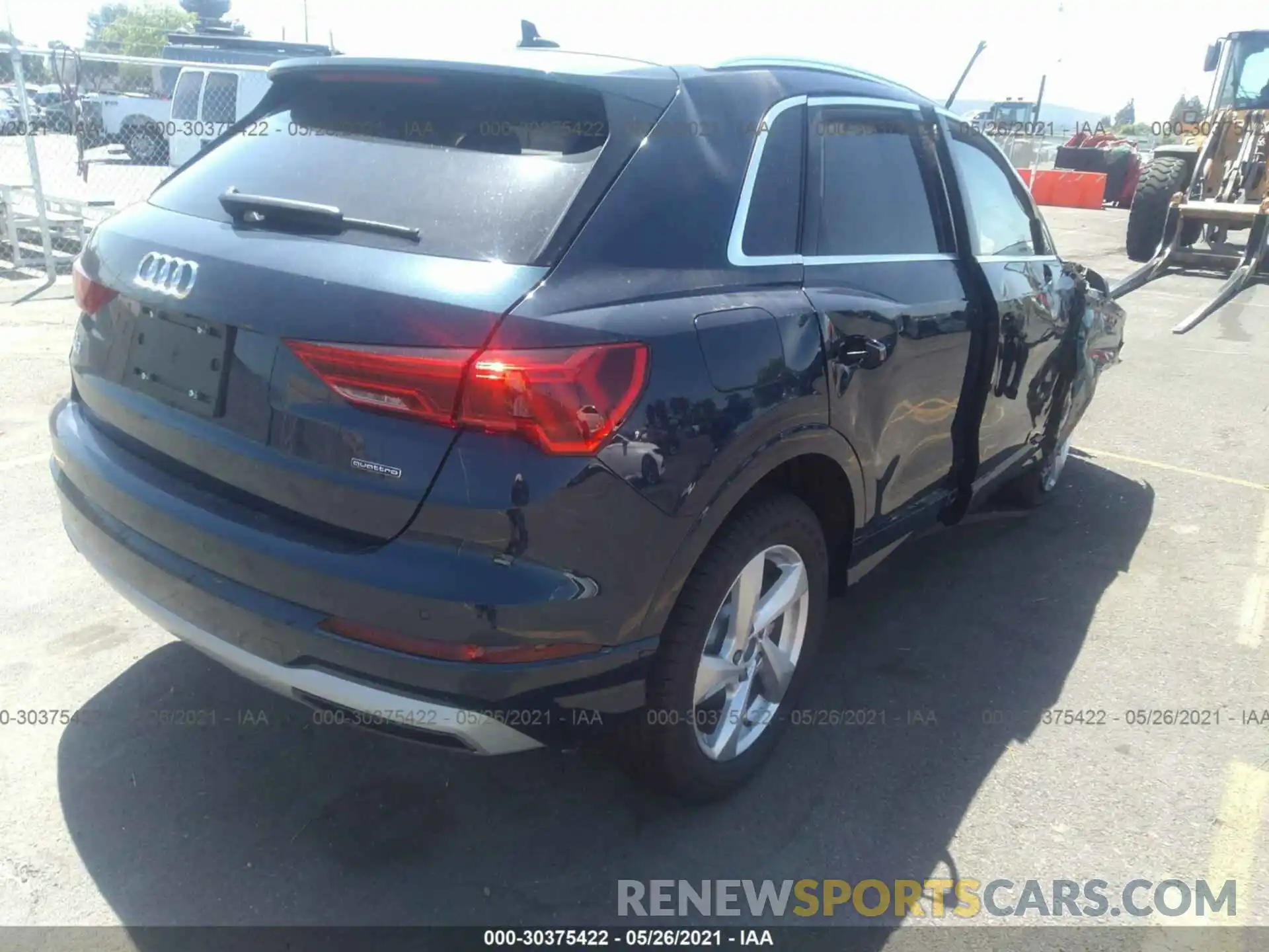 4 Photograph of a damaged car WA1AECF3XL1057775 AUDI Q3 2020