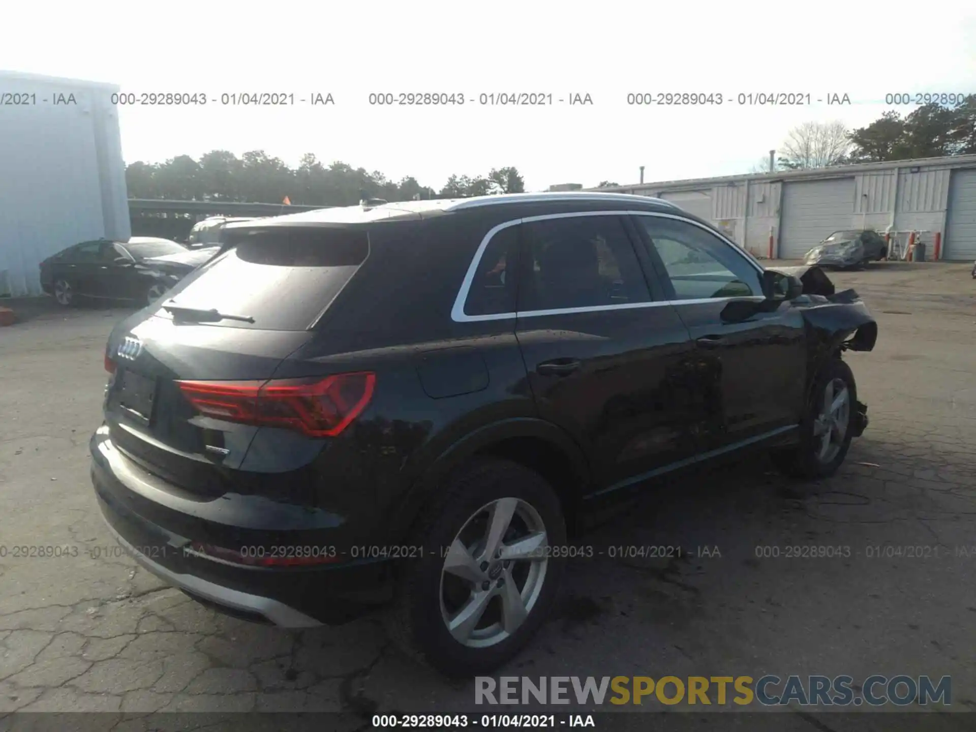 4 Photograph of a damaged car WA1AECF3XL1077671 AUDI Q3 2020