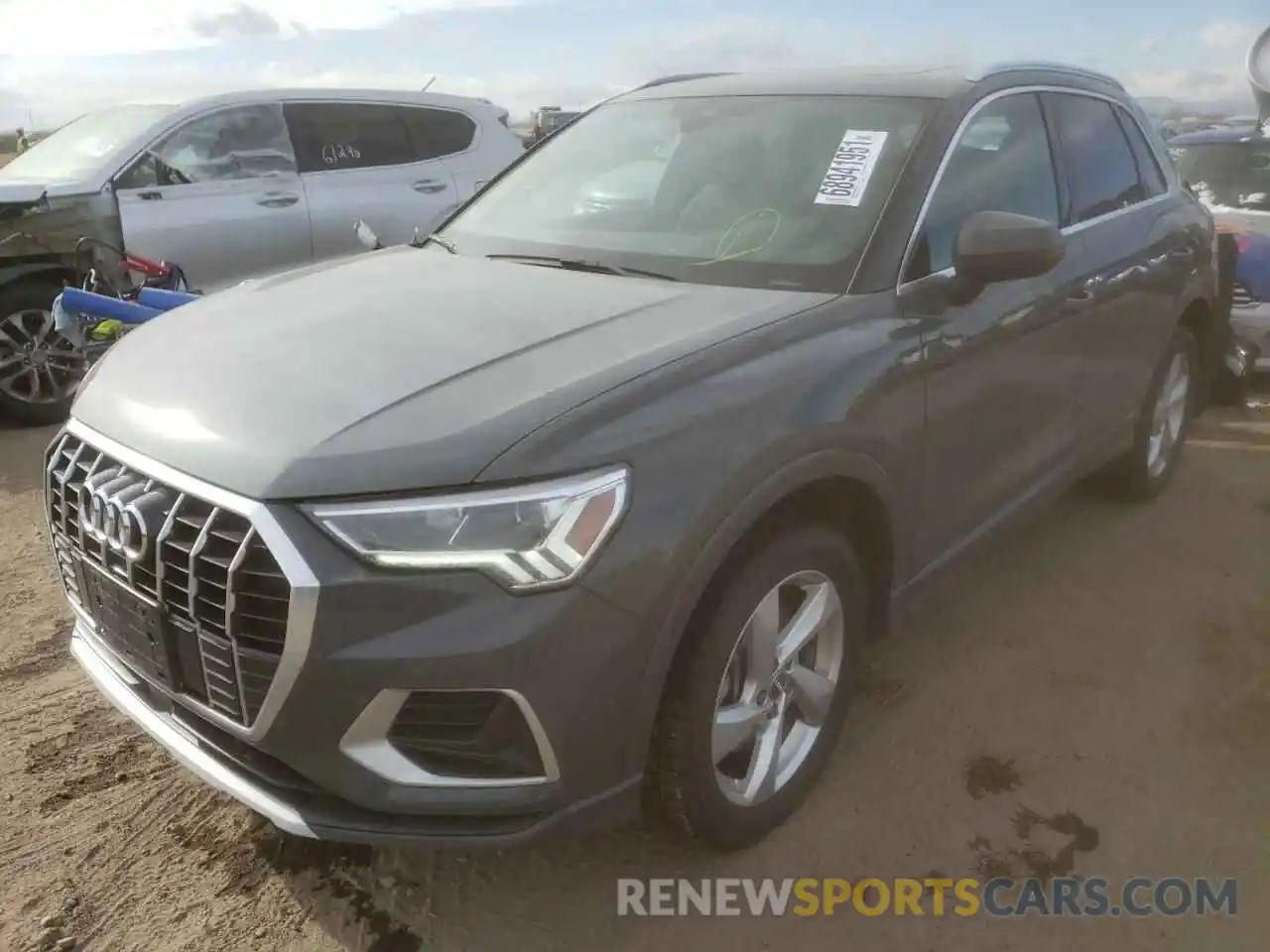 2 Photograph of a damaged car WA1BECF30L1045638 AUDI Q3 2020