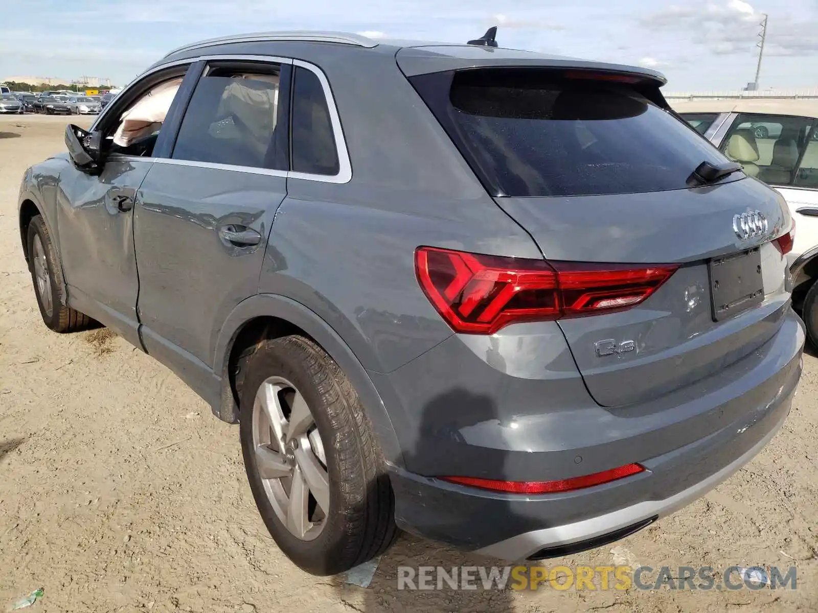 3 Photograph of a damaged car WA1BECF32L1105242 AUDI Q3 2020