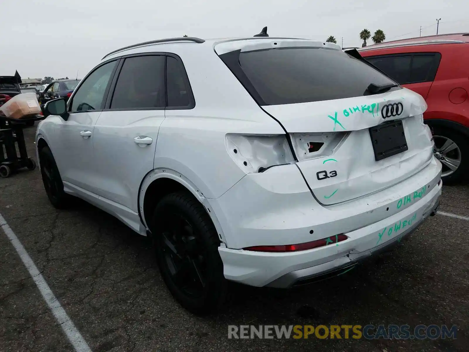 3 Photograph of a damaged car WA1BECF34L1010908 AUDI Q3 2020