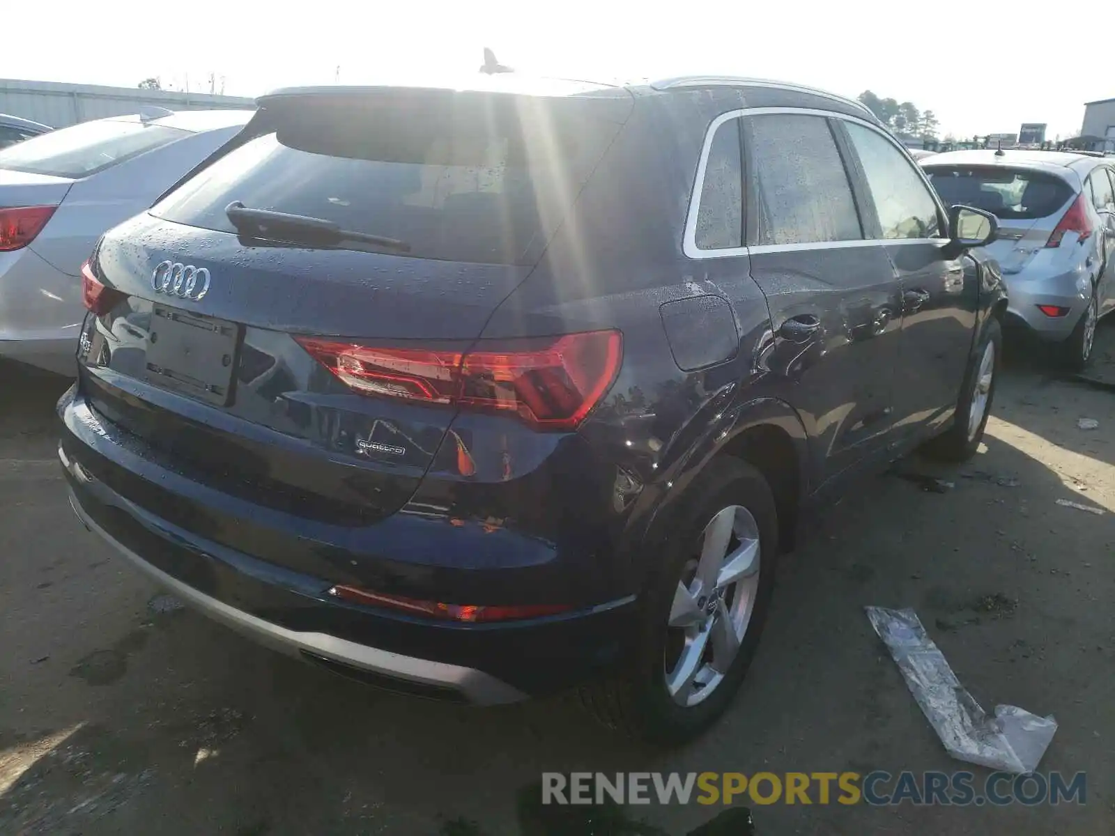 4 Photograph of a damaged car WA1BECF34L1062569 AUDI Q3 2020