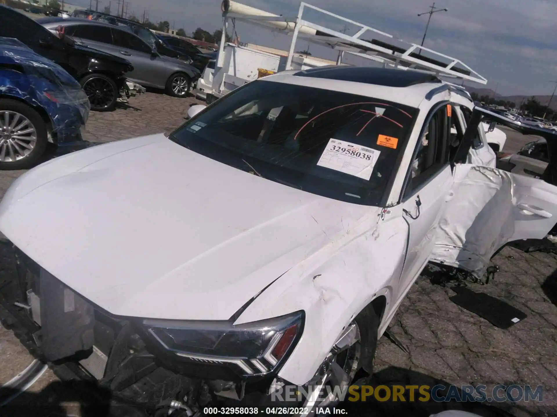 2 Photograph of a damaged car WA1BECF36L1046728 AUDI Q3 2020