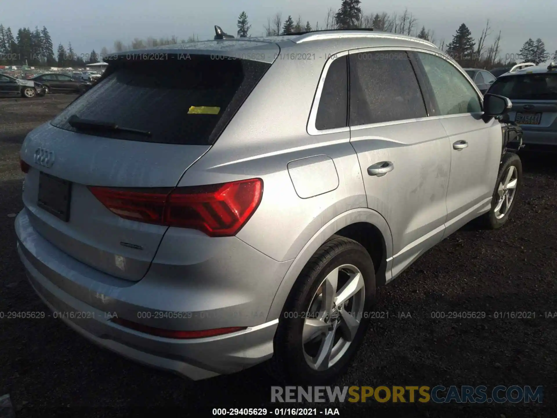 4 Фотография поврежденного автомобиля WA1BECF36L1047961 AUDI Q3 2020