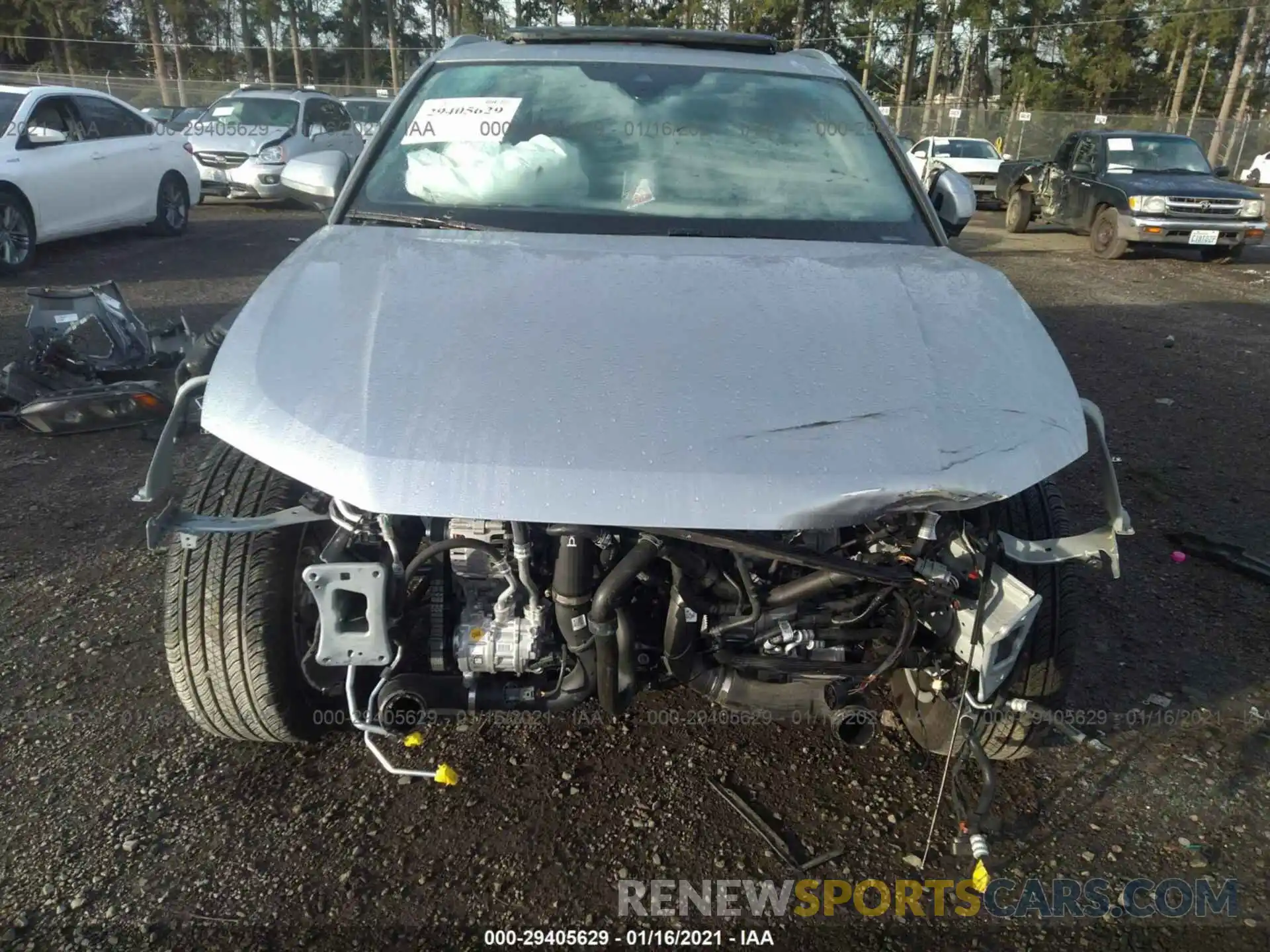 6 Photograph of a damaged car WA1BECF36L1047961 AUDI Q3 2020