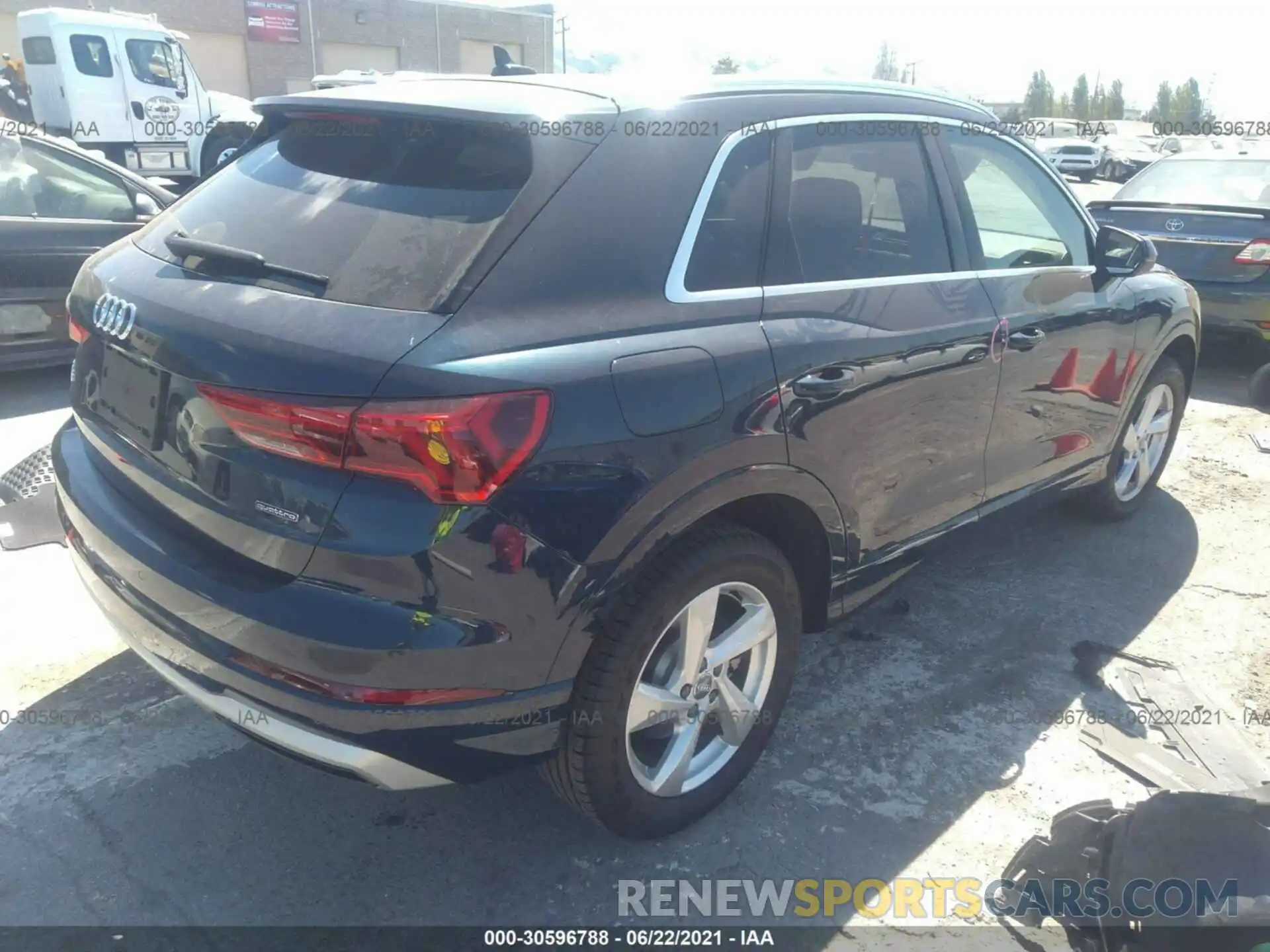 4 Фотография поврежденного автомобиля WA1BECF37L1113787 AUDI Q3 2020