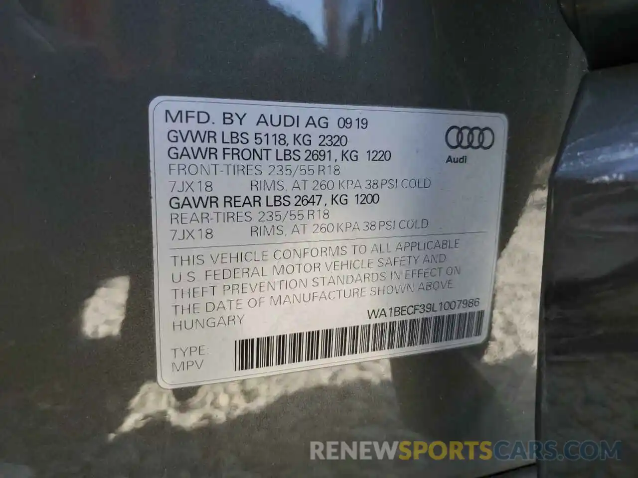 13 Фотография поврежденного автомобиля WA1BECF39L1007986 AUDI Q3 2020