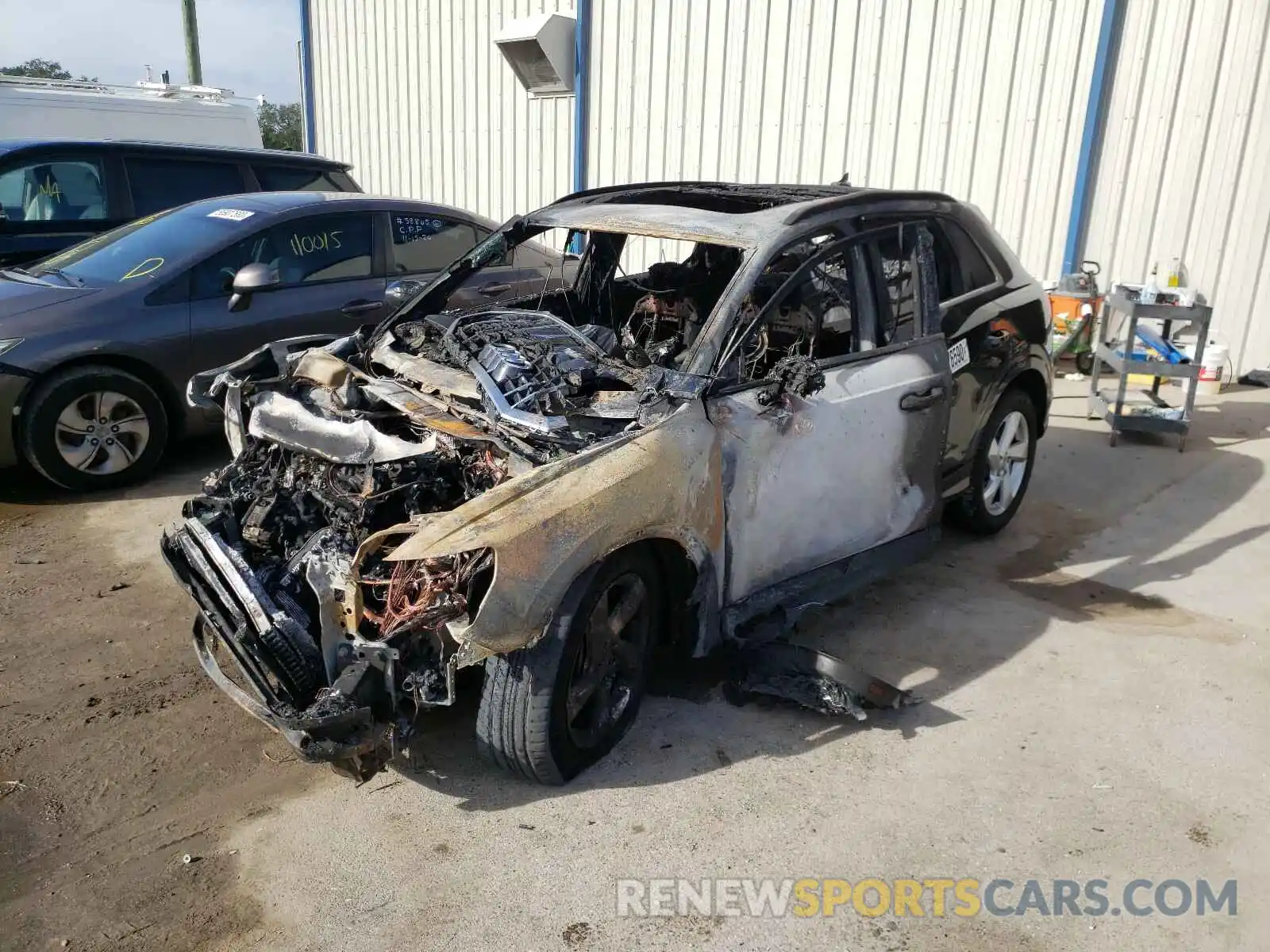 2 Photograph of a damaged car WA1BECF39L1017773 AUDI Q3 2020