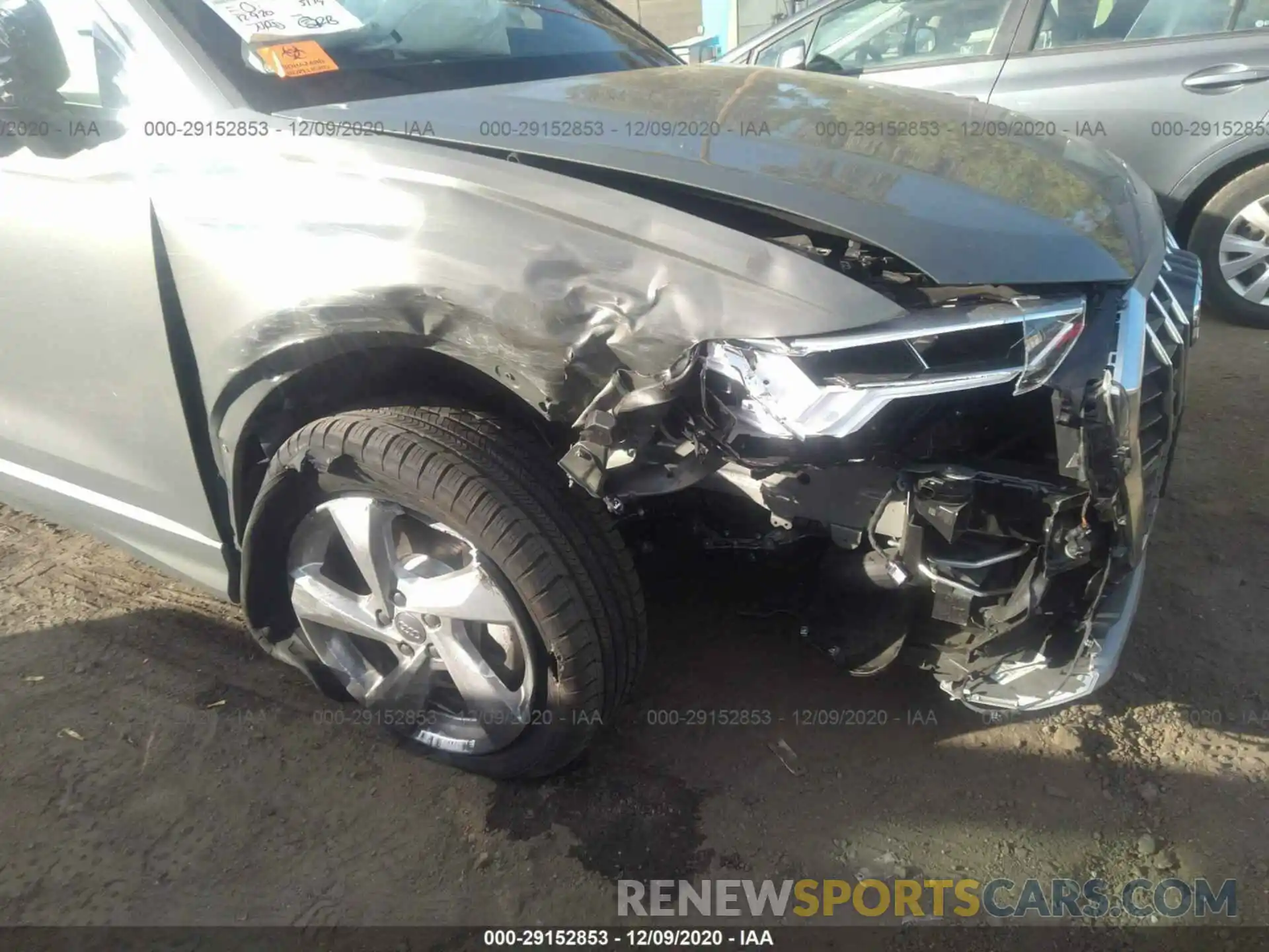 6 Photograph of a damaged car WA1BECF39L1019328 AUDI Q3 2020