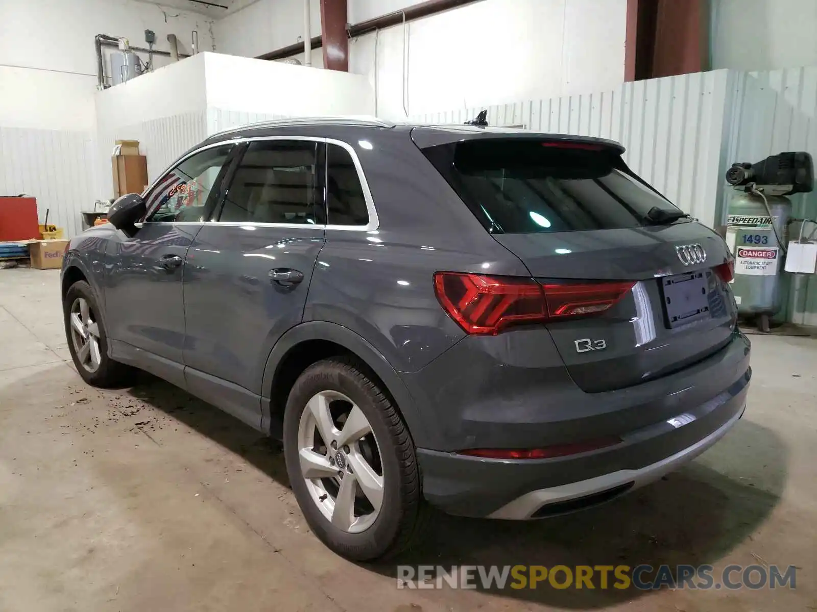 3 Photograph of a damaged car WA1BECF3XL1005549 AUDI Q3 2020