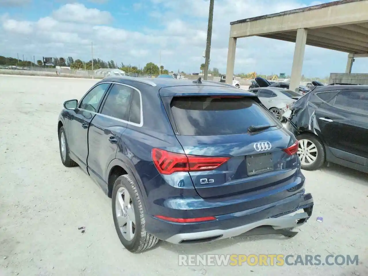 3 Photograph of a damaged car WA1BECF3XL1005857 AUDI Q3 2020