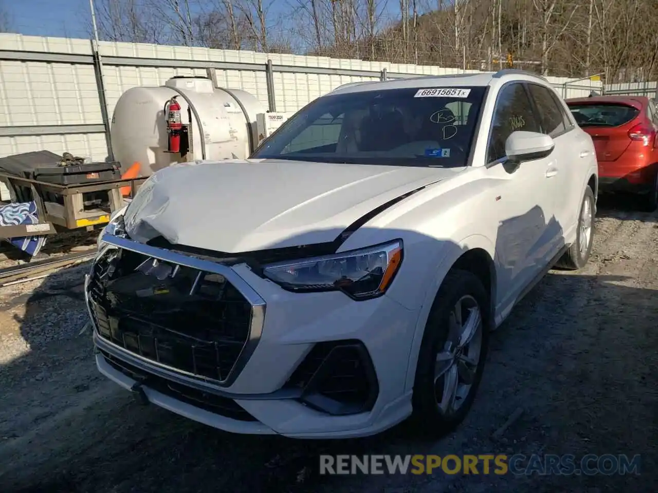 2 Photograph of a damaged car WA1DECF30L1065915 AUDI Q3 2020