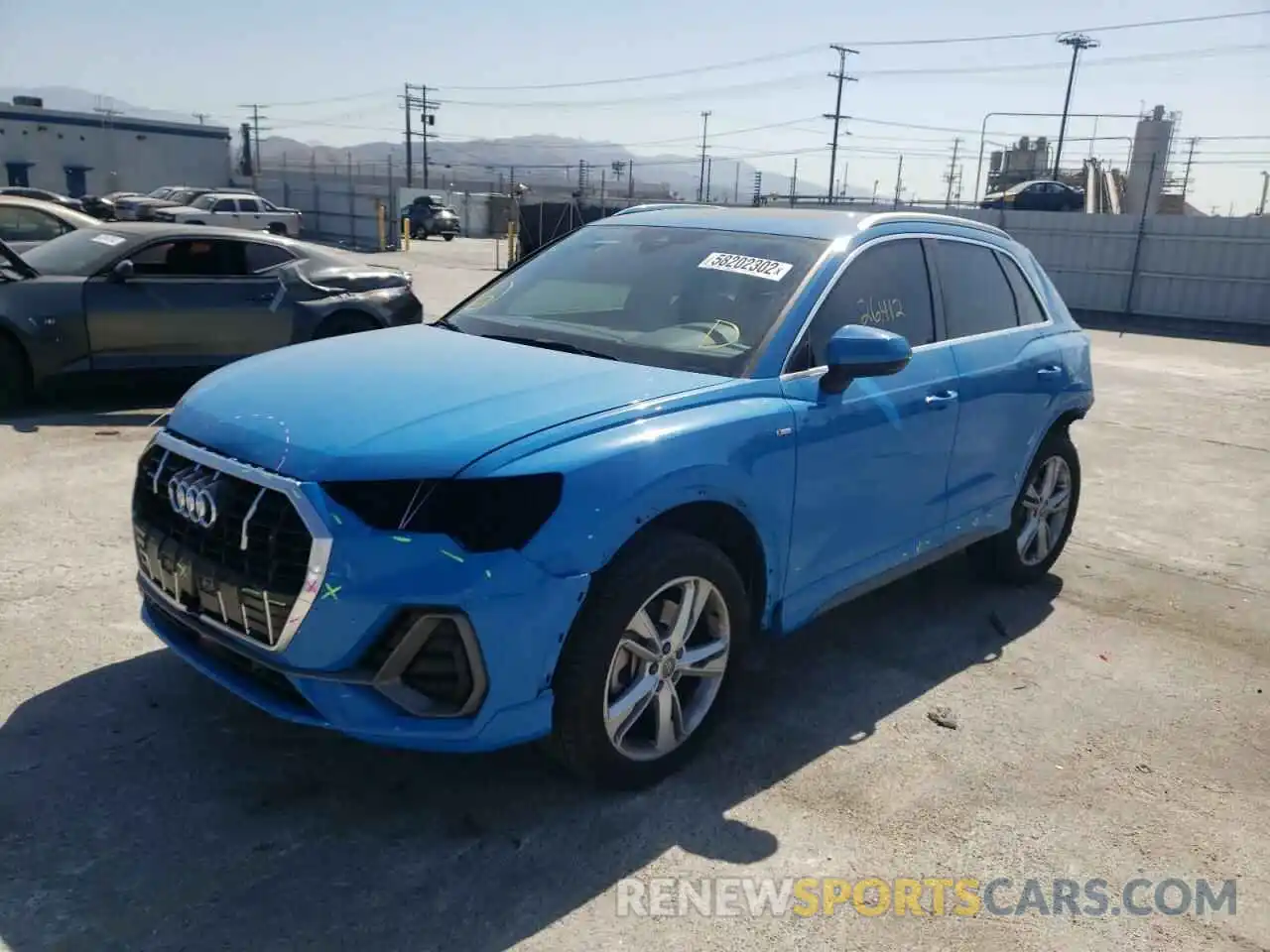 2 Фотография поврежденного автомобиля WA1DECF30L1121173 AUDI Q3 2020