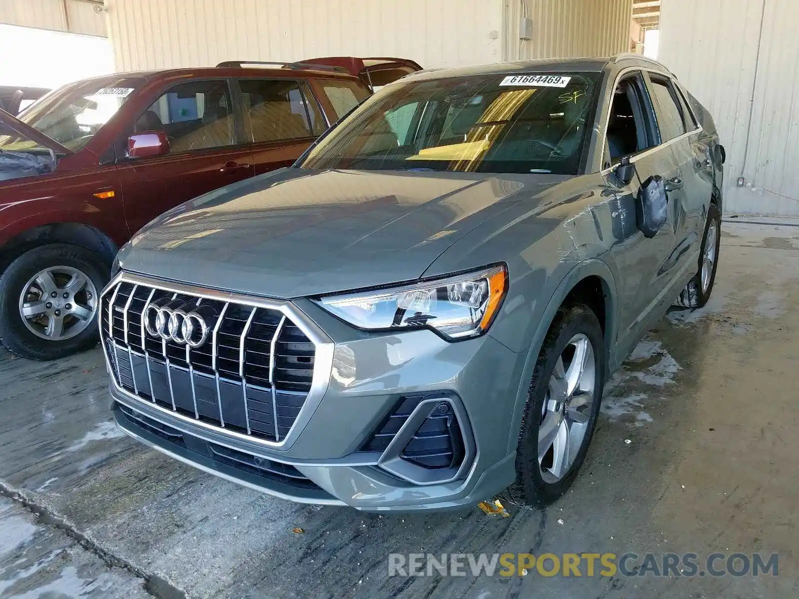 2 Photograph of a damaged car WA1DECF31L1008879 AUDI Q3 2020