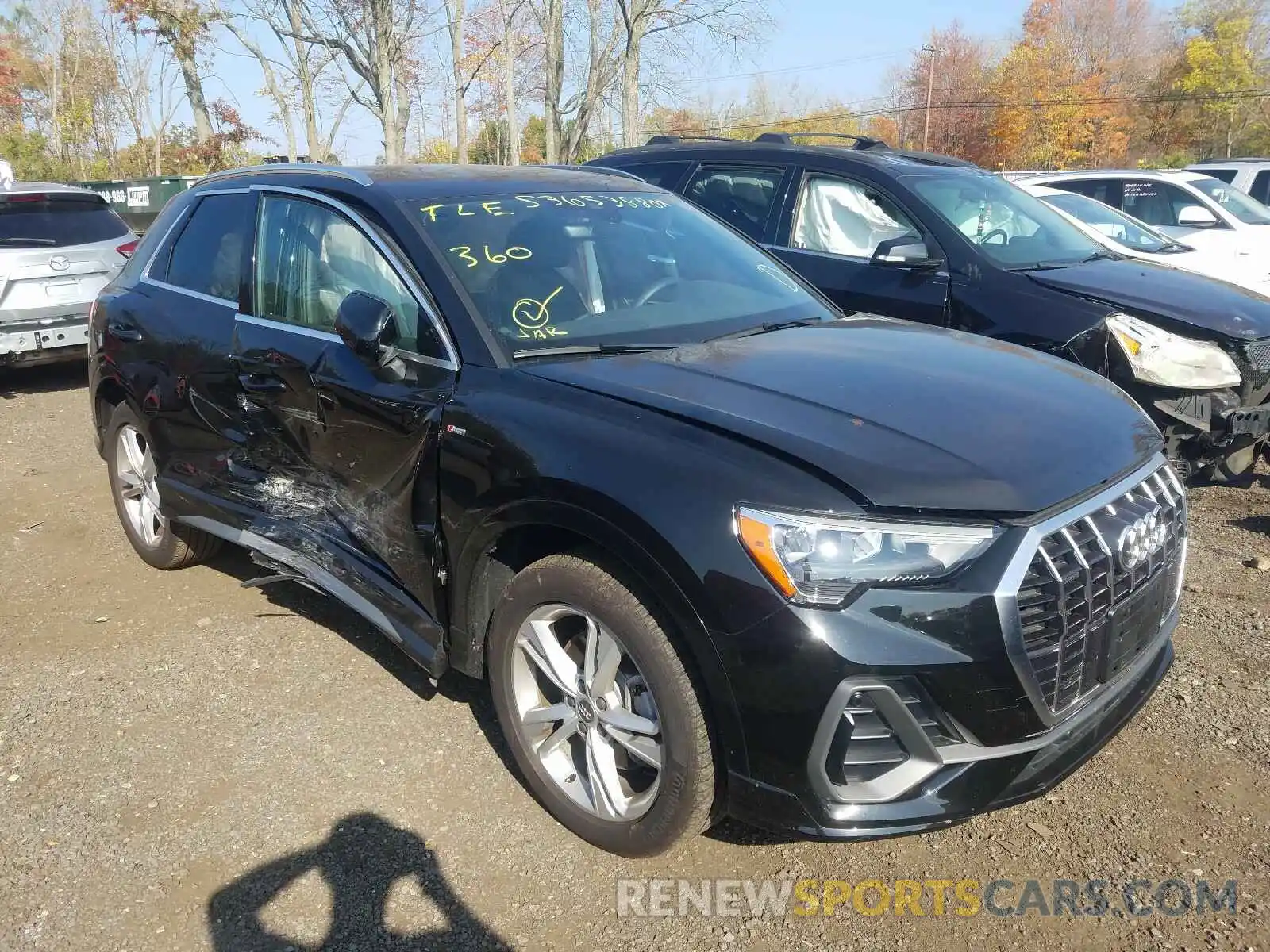 1 Photograph of a damaged car WA1DECF31L1040599 AUDI Q3 2020