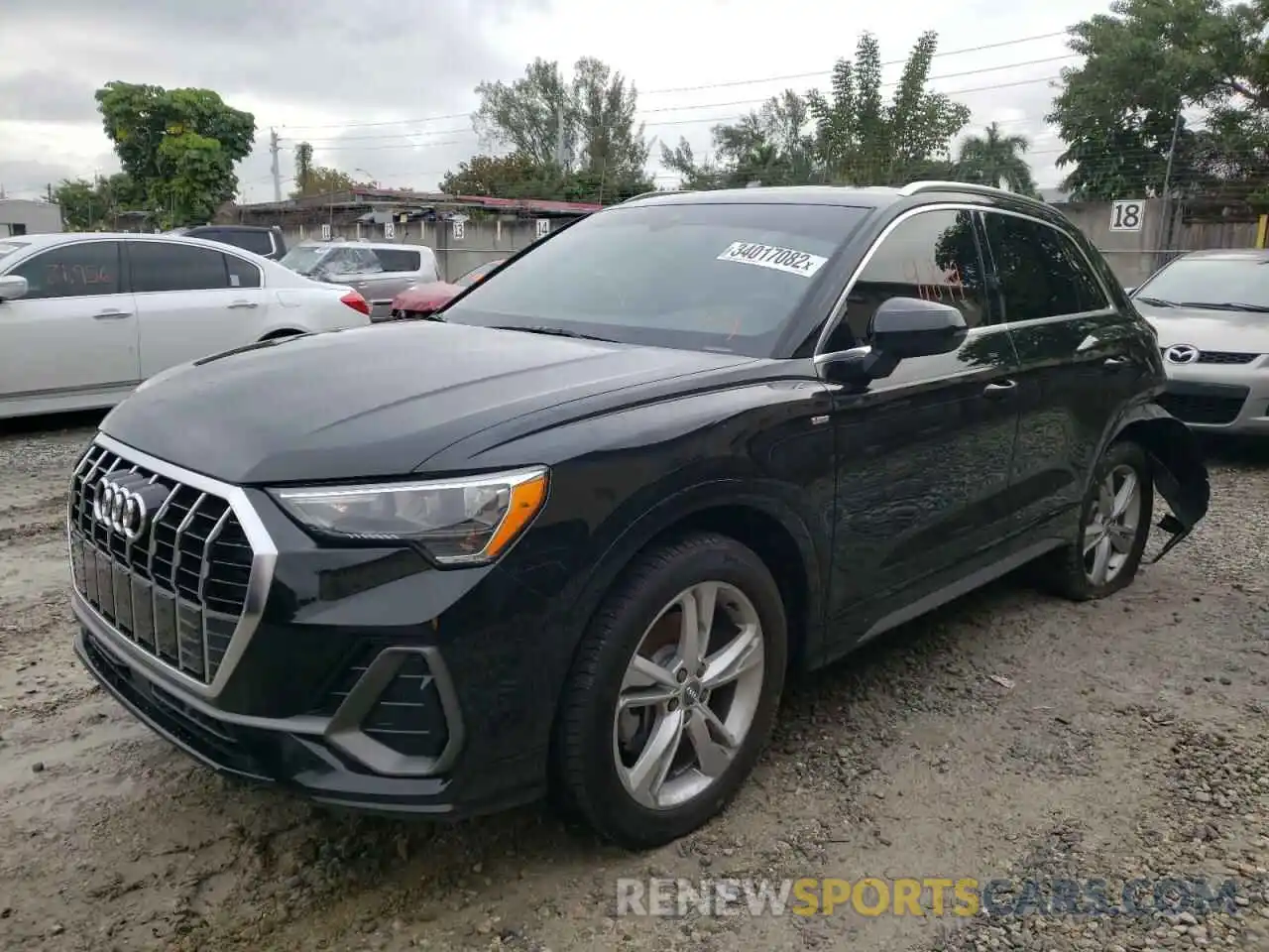 2 Photograph of a damaged car WA1DECF31L1041168 AUDI Q3 2020