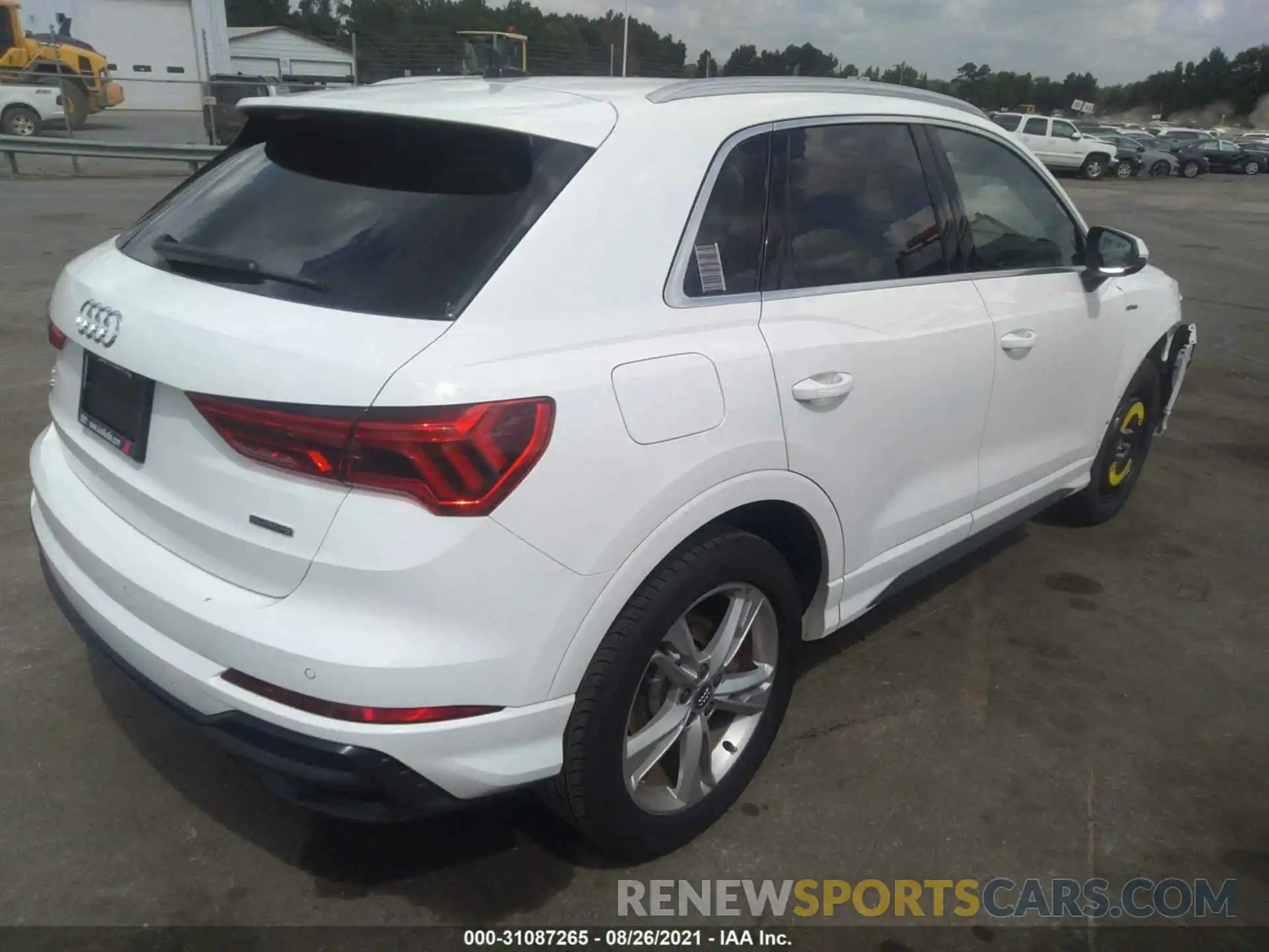 4 Фотография поврежденного автомобиля WA1DECF31L1048394 AUDI Q3 2020