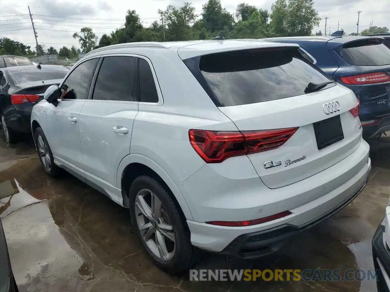 3 Photograph of a damaged car WA1DECF31L1102938 AUDI Q3 2020