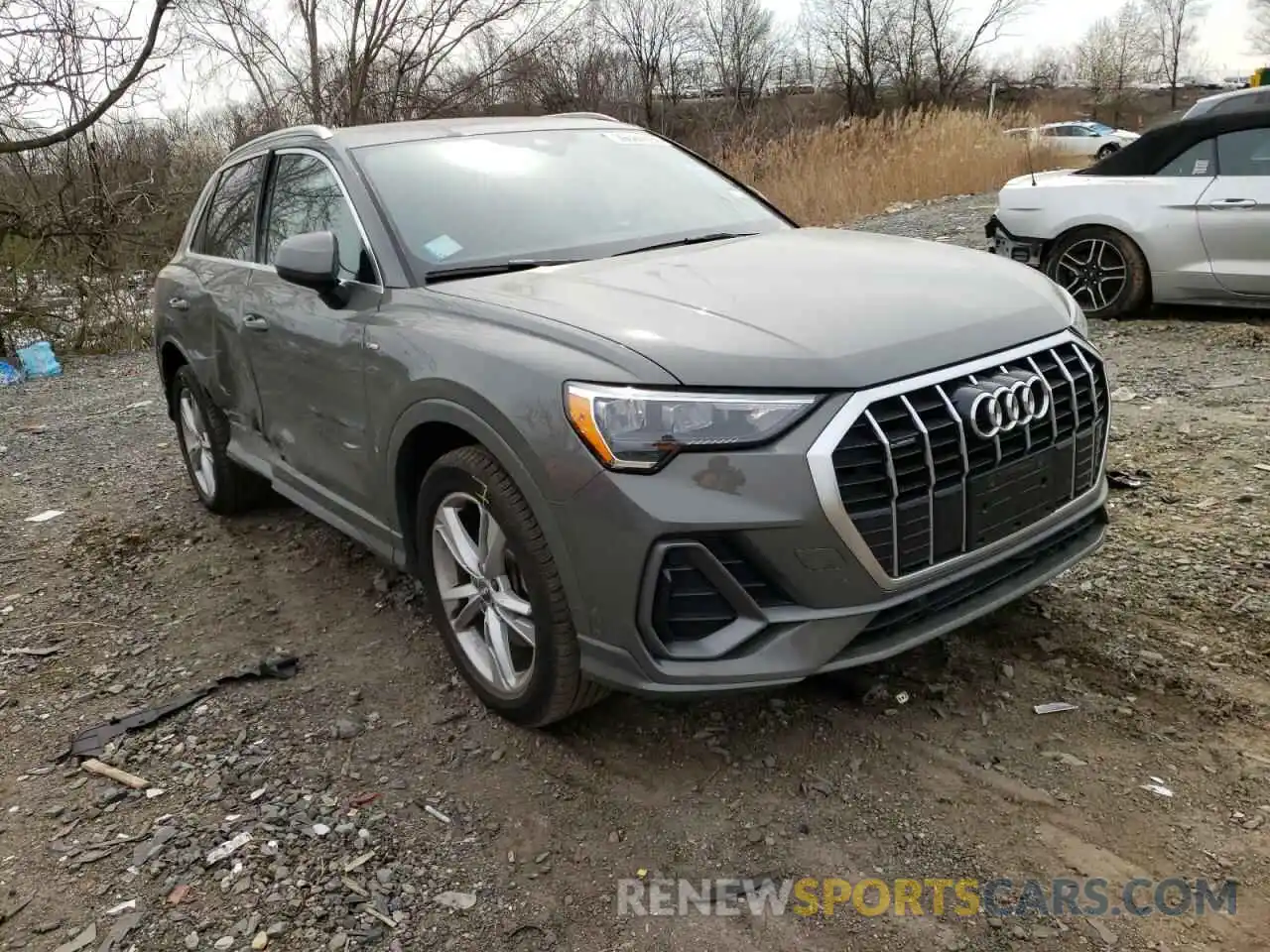 1 Photograph of a damaged car WA1DECF31L1113776 AUDI Q3 2020