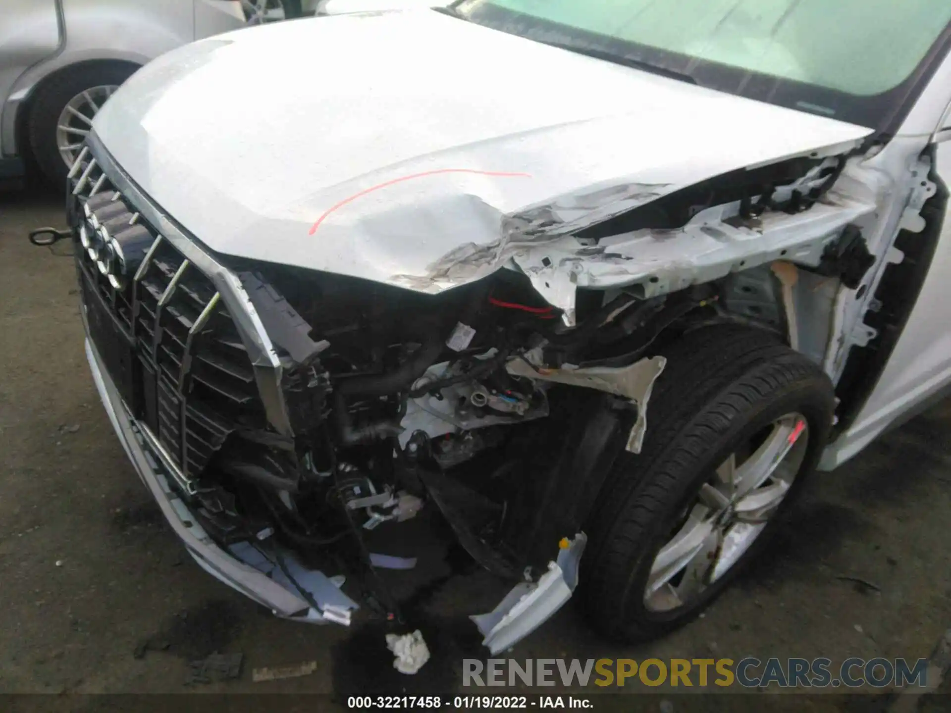 6 Photograph of a damaged car WA1DECF32L1019714 AUDI Q3 2020