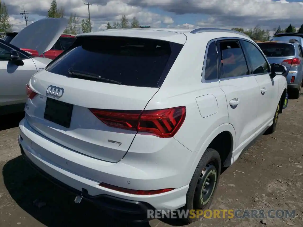 4 Фотография поврежденного автомобиля WA1DECF32L1056441 AUDI Q3 2020