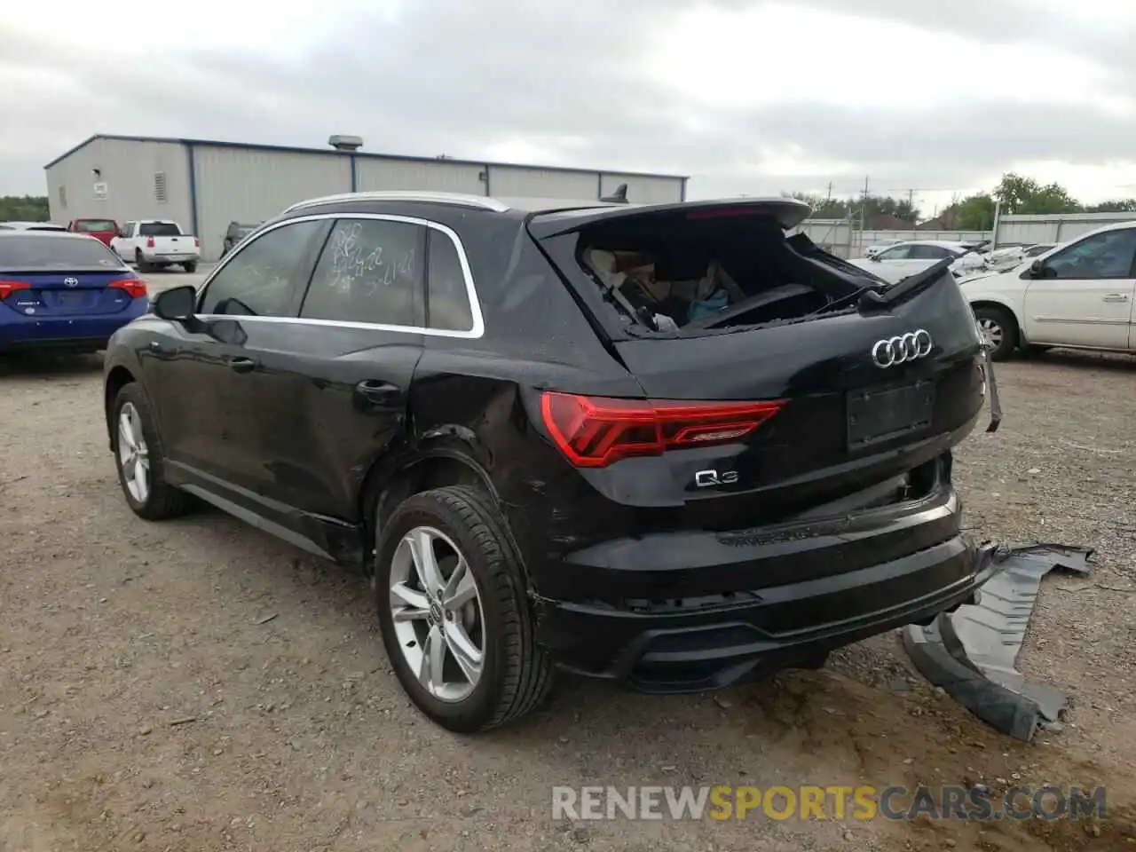 3 Фотография поврежденного автомобиля WA1DECF32L1103922 AUDI Q3 2020