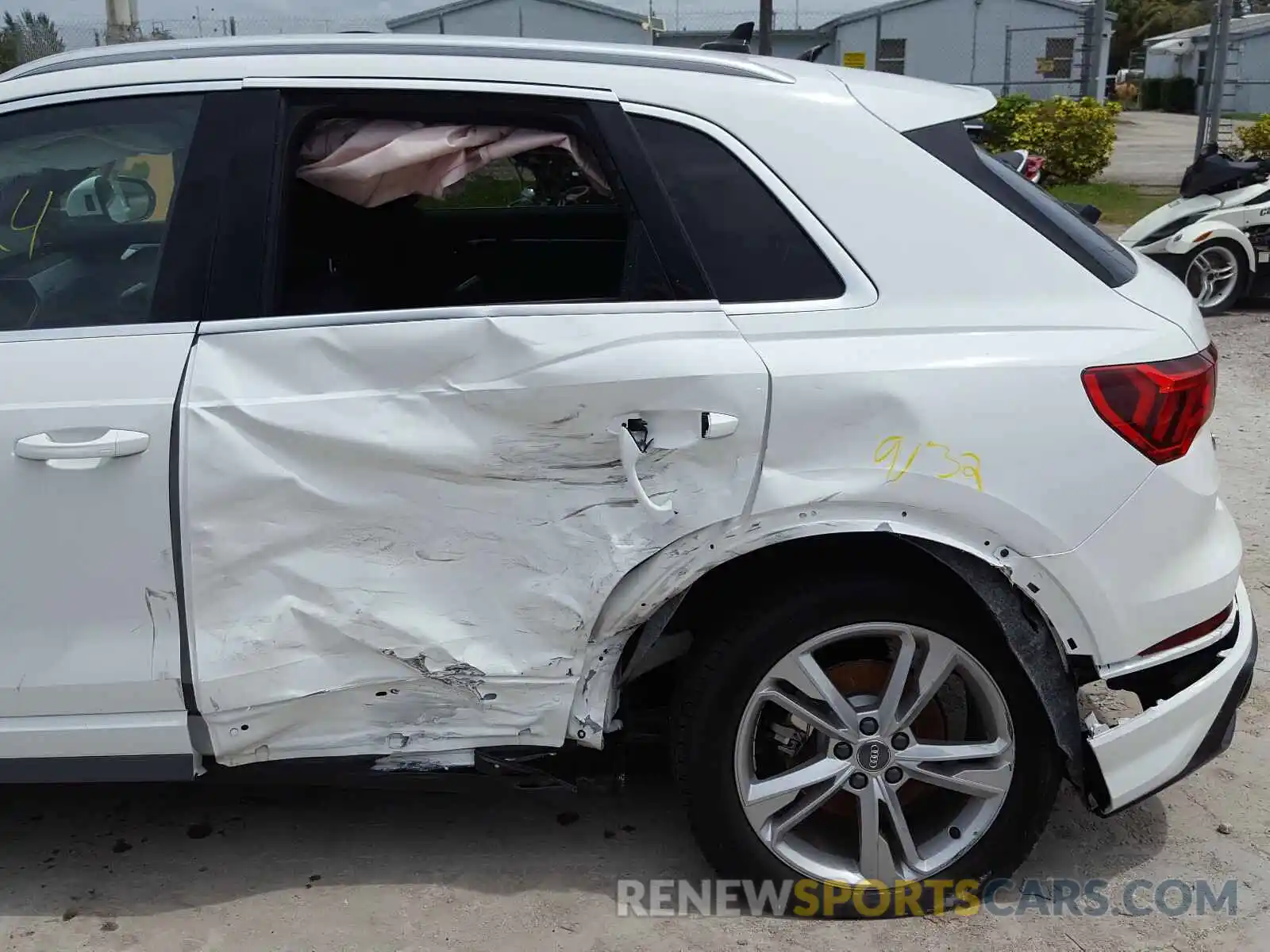 9 Photograph of a damaged car WA1DECF34L1030553 AUDI Q3 2020