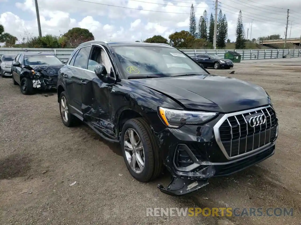 1 Photograph of a damaged car WA1DECF35L1018248 AUDI Q3 2020