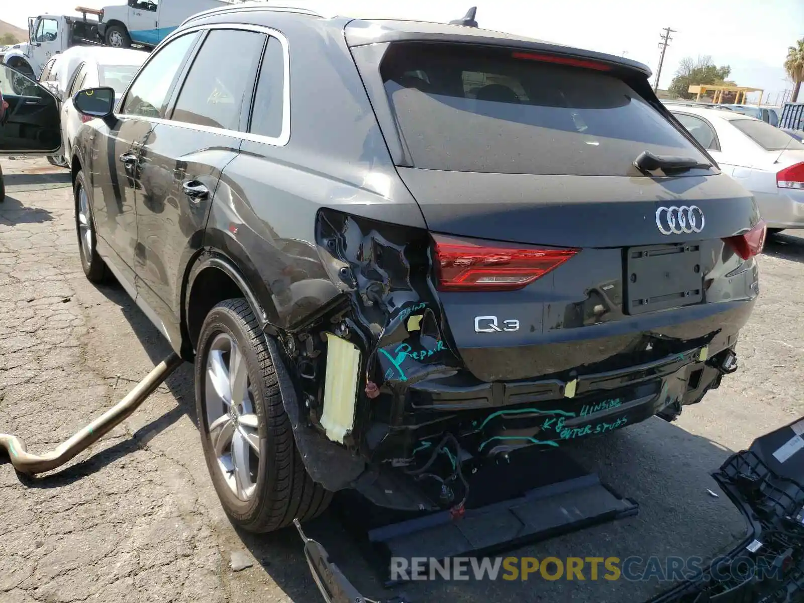 3 Photograph of a damaged car WA1DECF36L1023586 AUDI Q3 2020