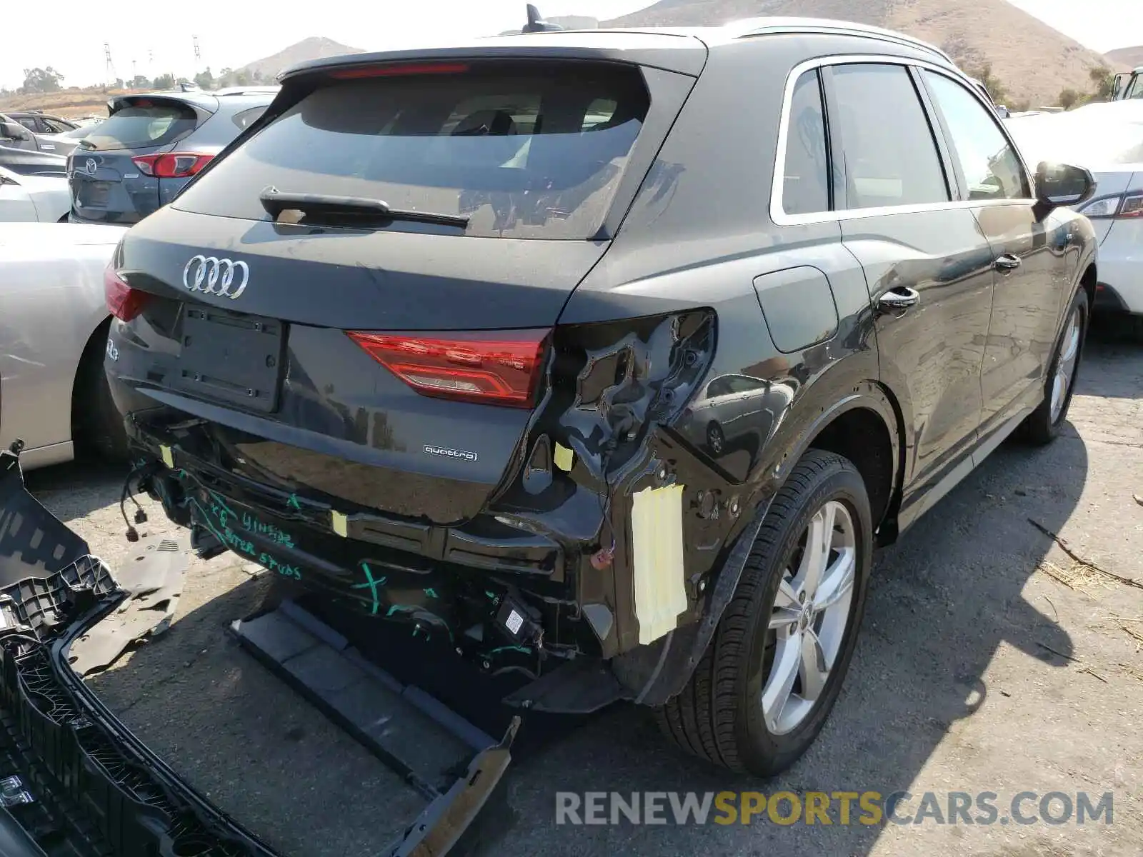 4 Photograph of a damaged car WA1DECF36L1023586 AUDI Q3 2020