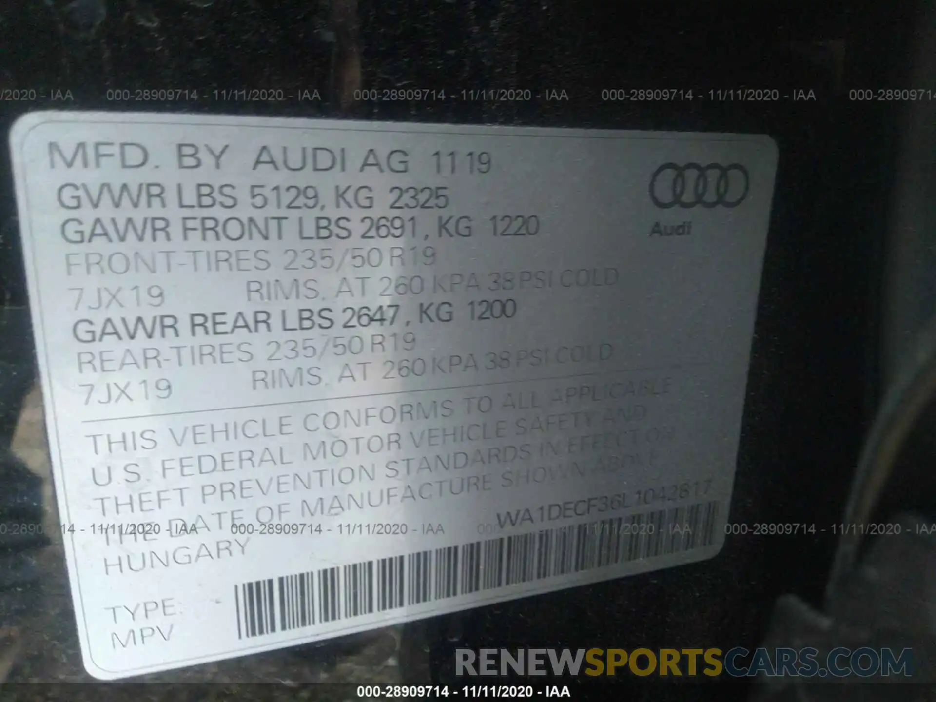 9 Photograph of a damaged car WA1DECF36L1042817 AUDI Q3 2020