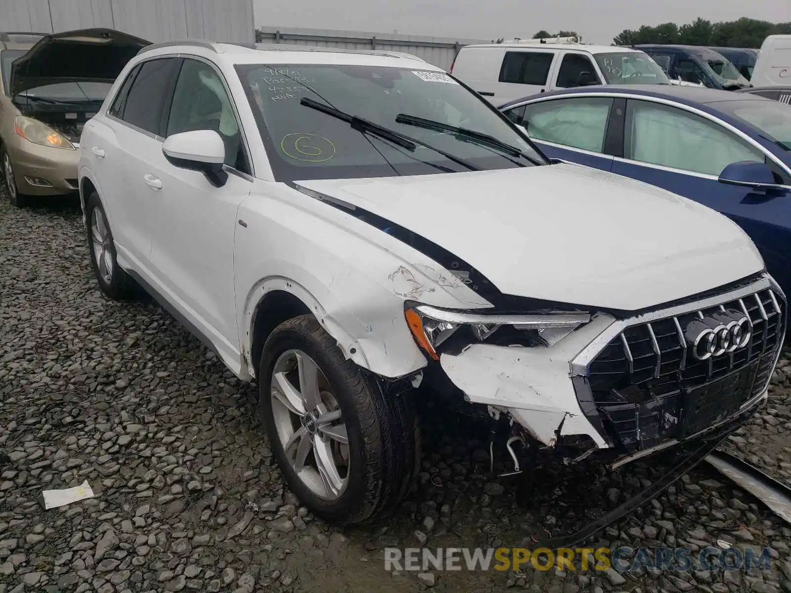 1 Photograph of a damaged car WA1DECF36L1043014 AUDI Q3 2020