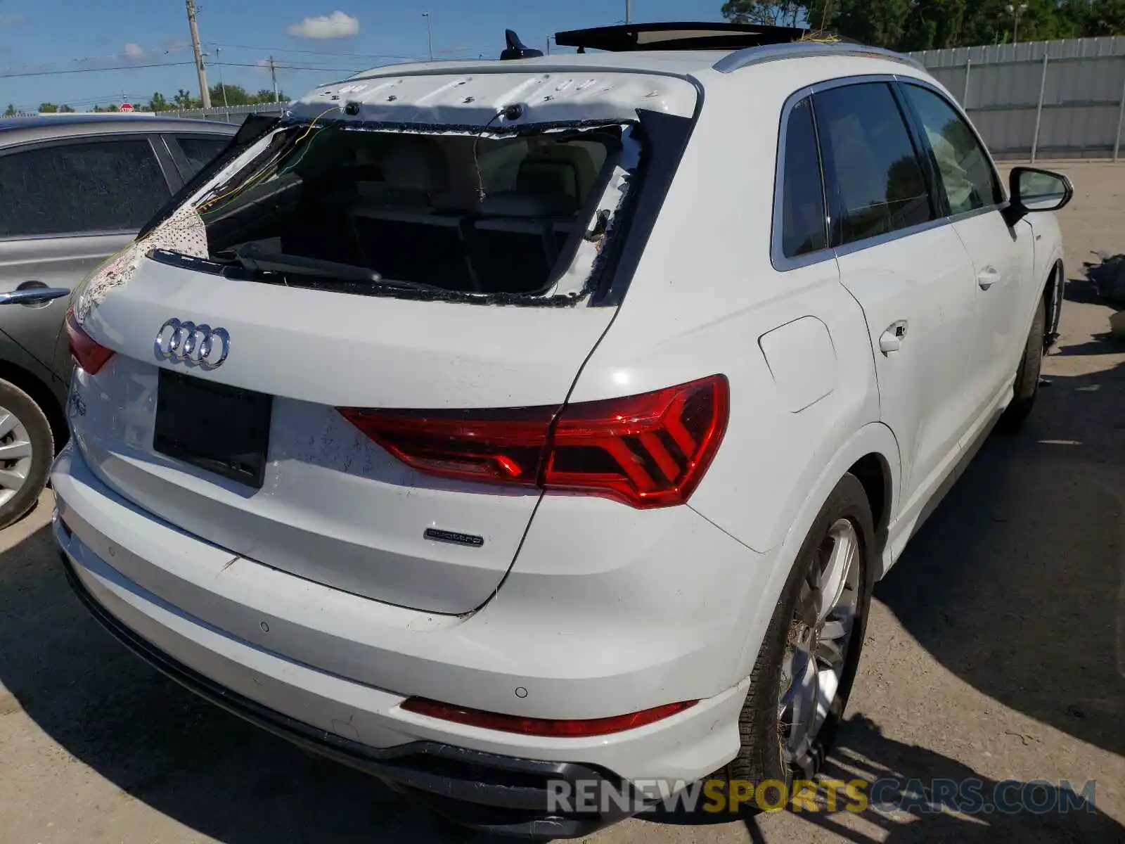 4 Фотография поврежденного автомобиля WA1DECF36L1090253 AUDI Q3 2020