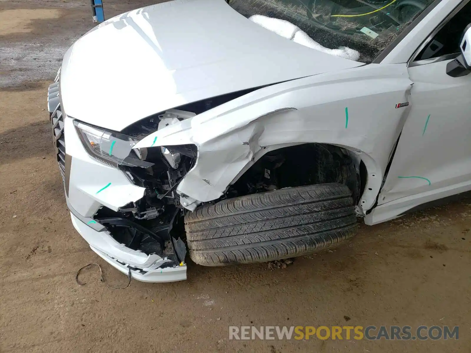 9 Фотография поврежденного автомобиля WA1DECF37L1041529 AUDI Q3 2020