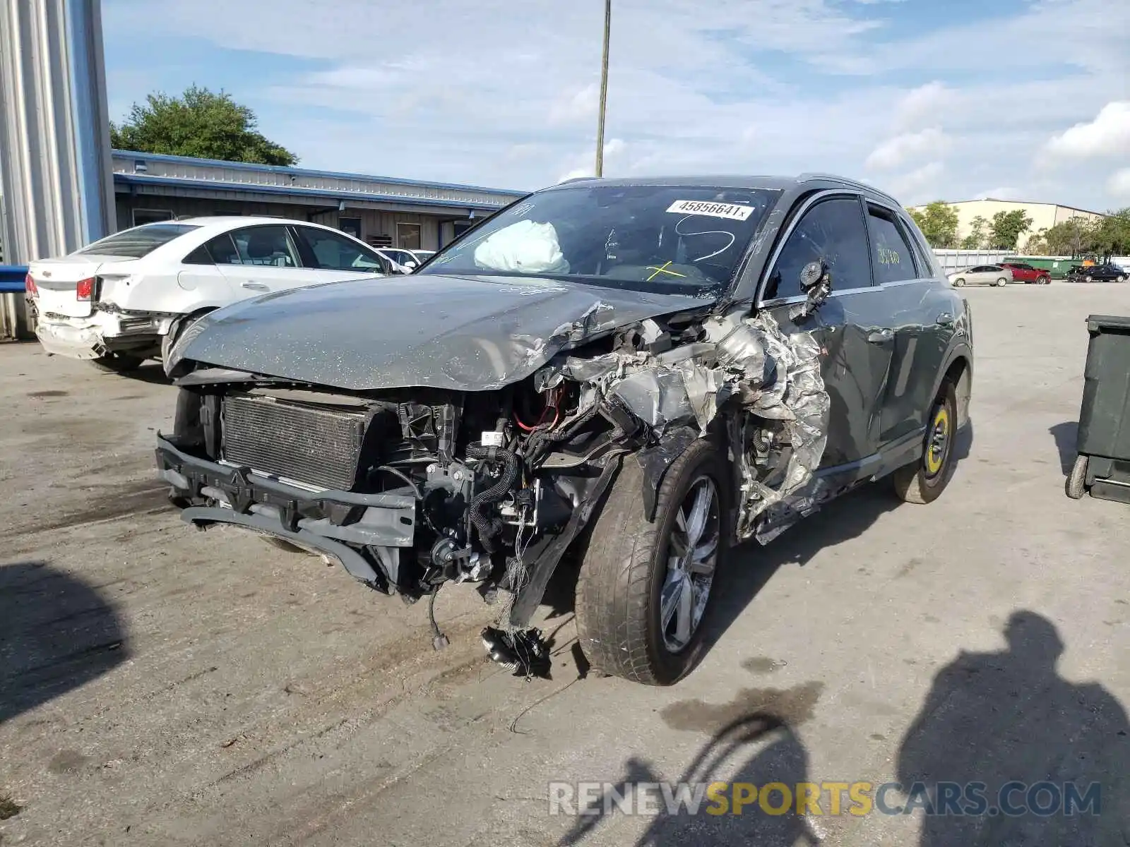 2 Photograph of a damaged car WA1DECF38L1008345 AUDI Q3 2020