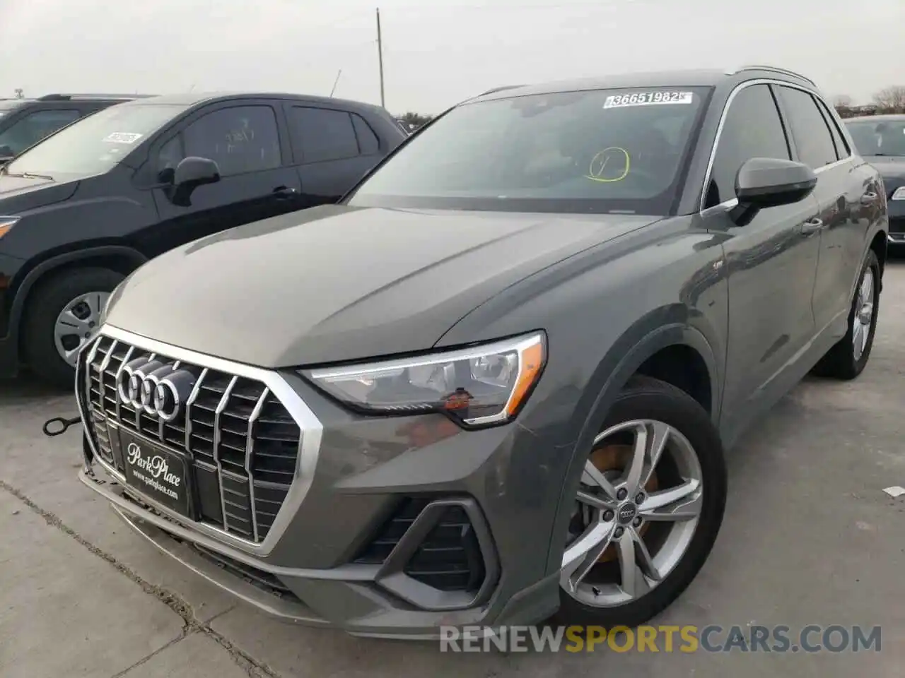 2 Фотография поврежденного автомобиля WA1DECF38L1048229 AUDI Q3 2020