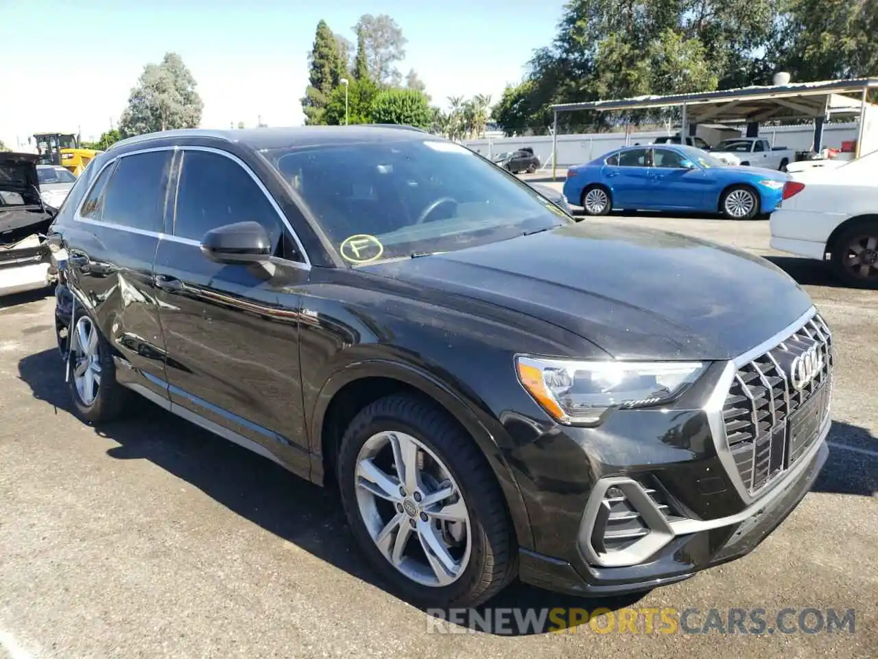 1 Photograph of a damaged car WA1DECF38L1097852 AUDI Q3 2020