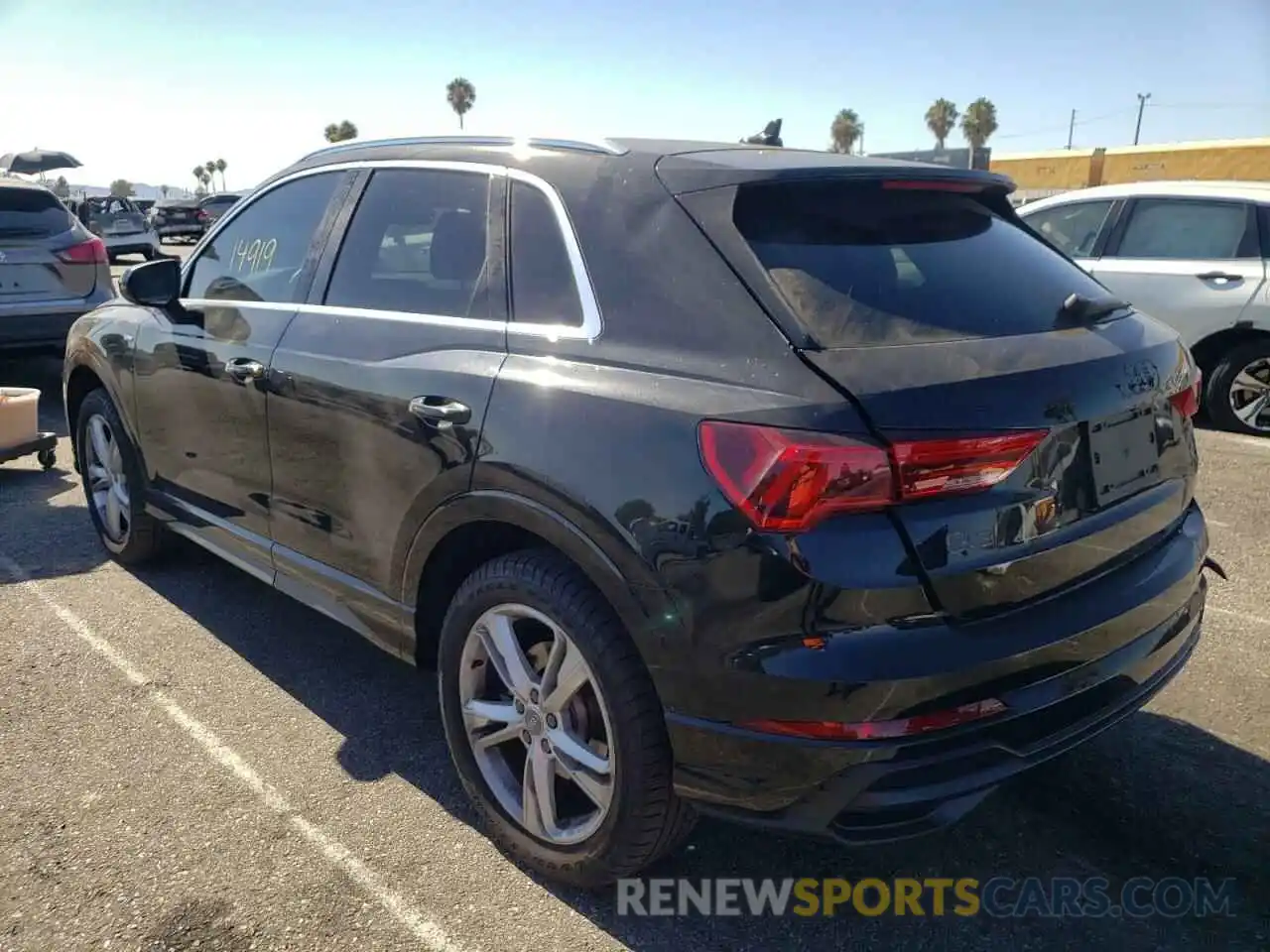 3 Photograph of a damaged car WA1DECF38L1097852 AUDI Q3 2020